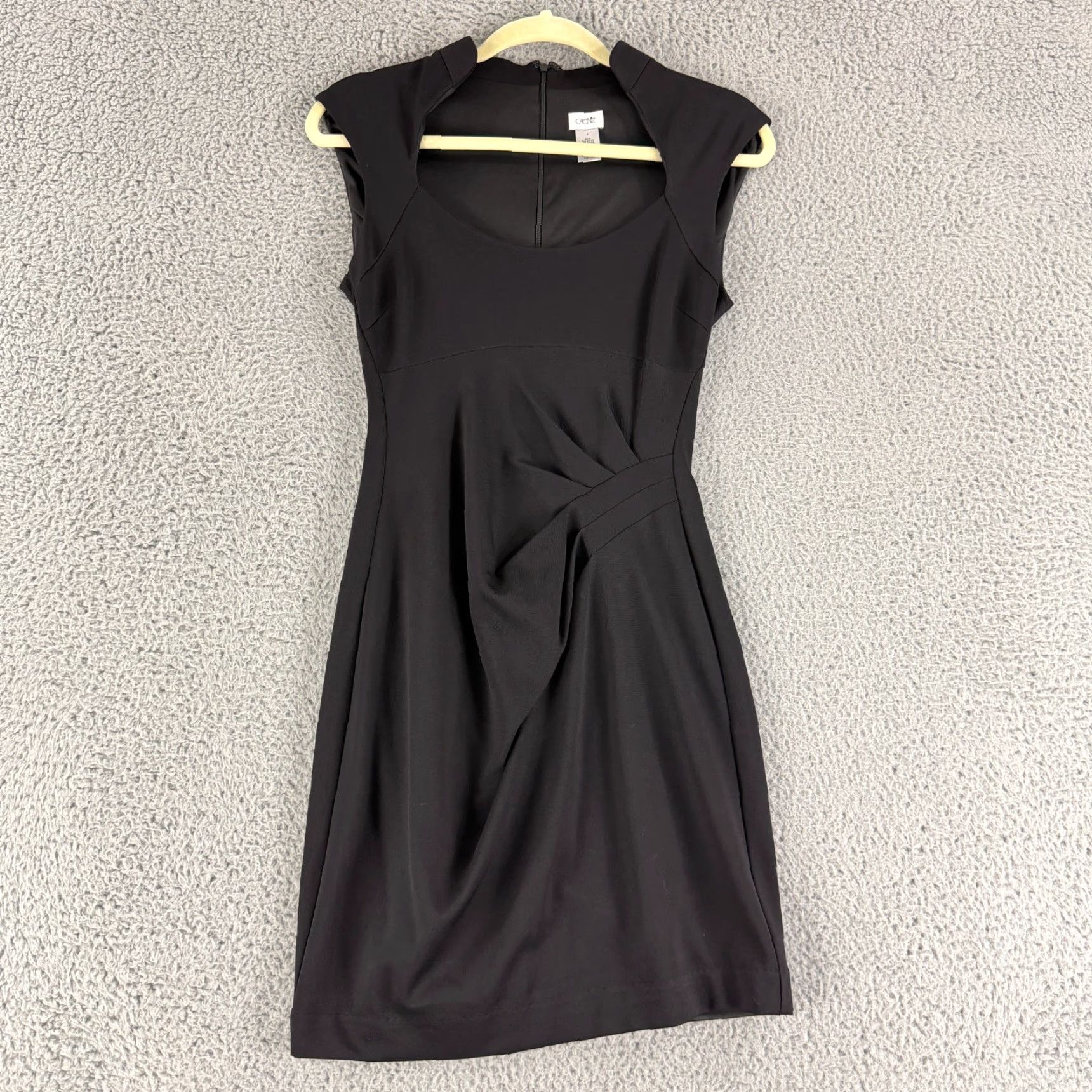 Vintage VINTAGE Cache Bodycon Dress Womens Size 4 Black Cap Sleeve Ruched Side Mini Dress Size S / US 4 / IT 40 - 2 Thumbnail