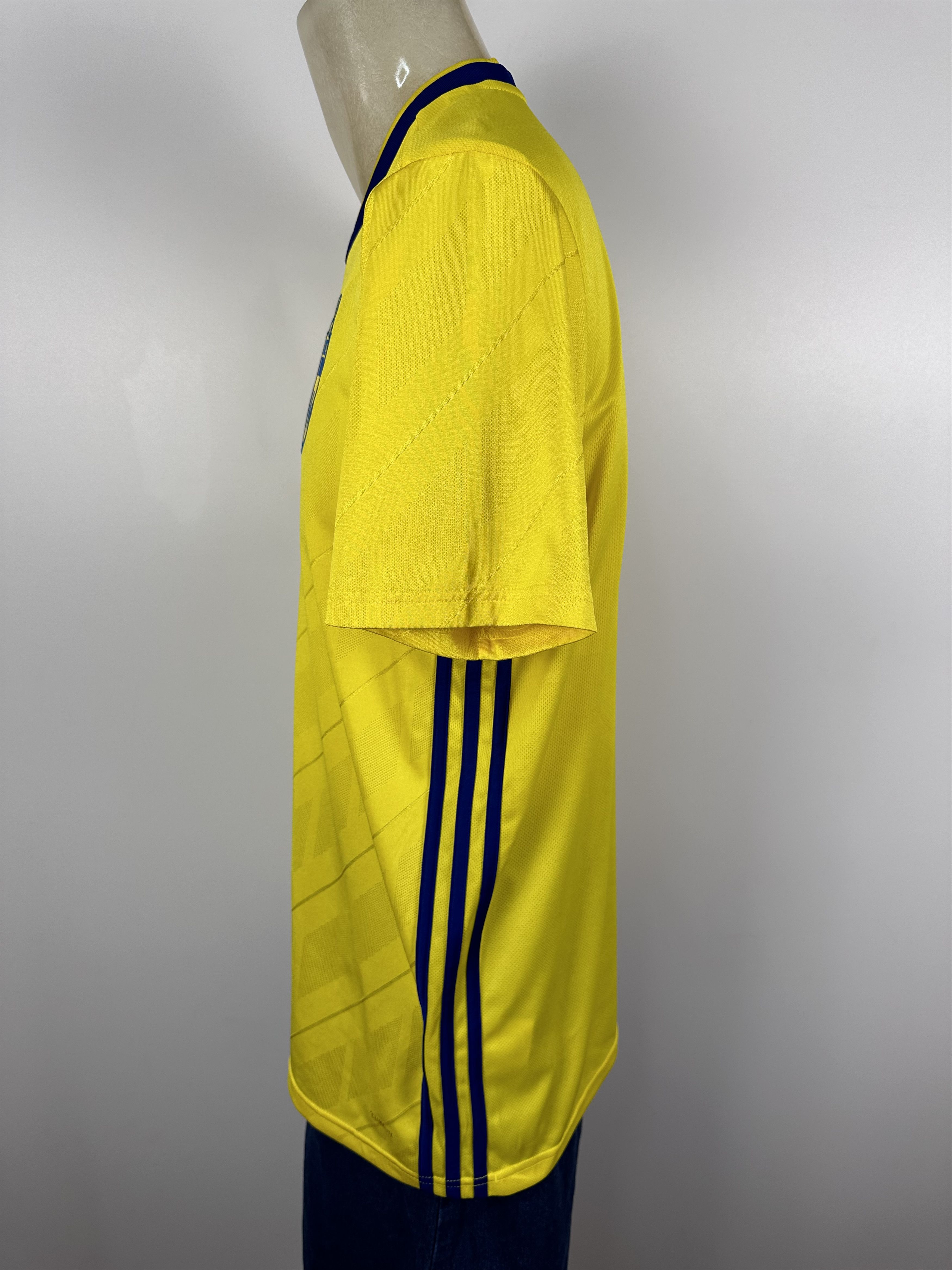Adidas SWEDEN 2018 2019 FOOTBALL SHIRT SOCCER JERSEY NIKE Size L Size US L / EU 52-54 / 3 - 7 Thumbnail