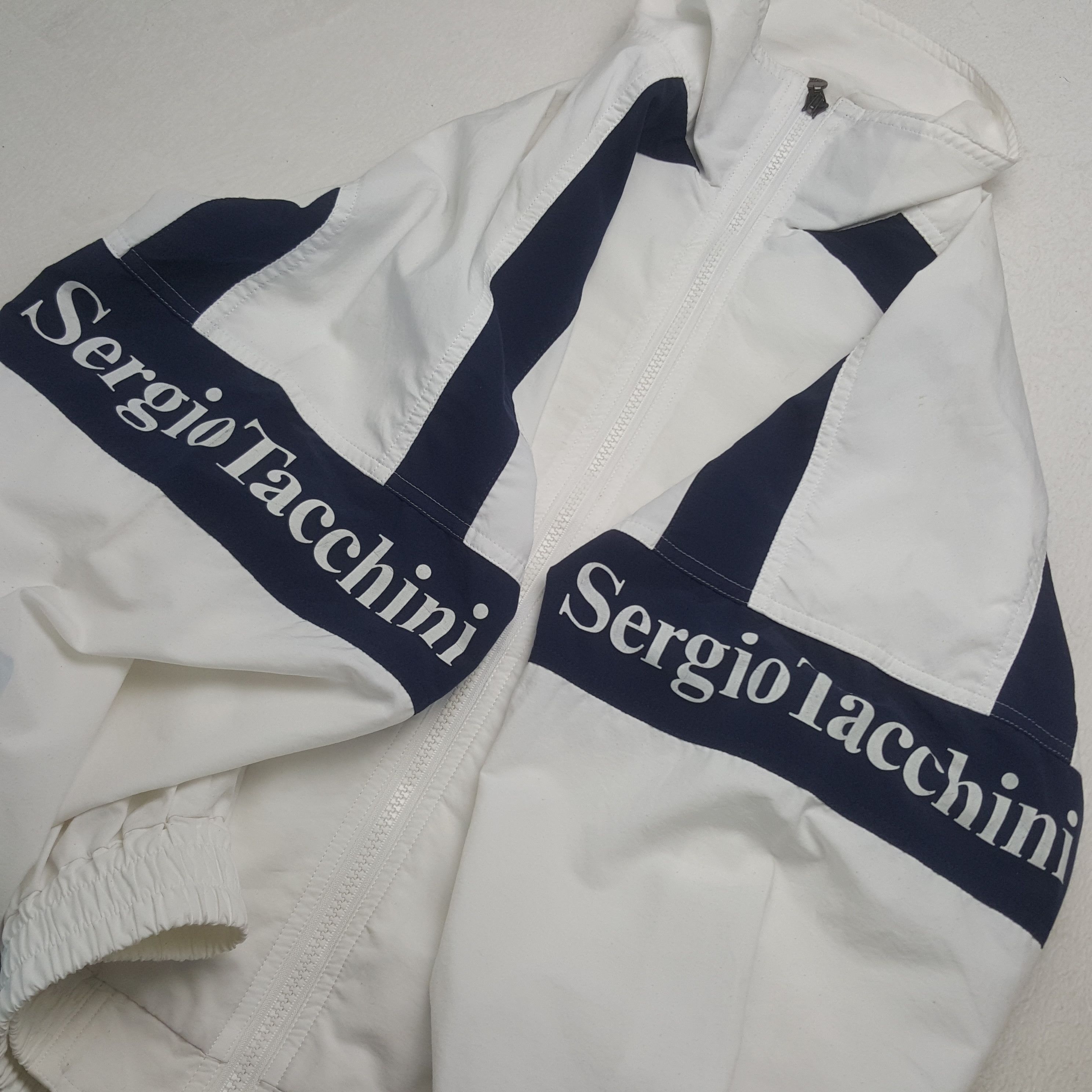 Sergio Tacchini Vintage Sergio Tacchini Windbreaker Sport Jacket Size US S / EU 44-46 / 1 - 8 Thumbnail