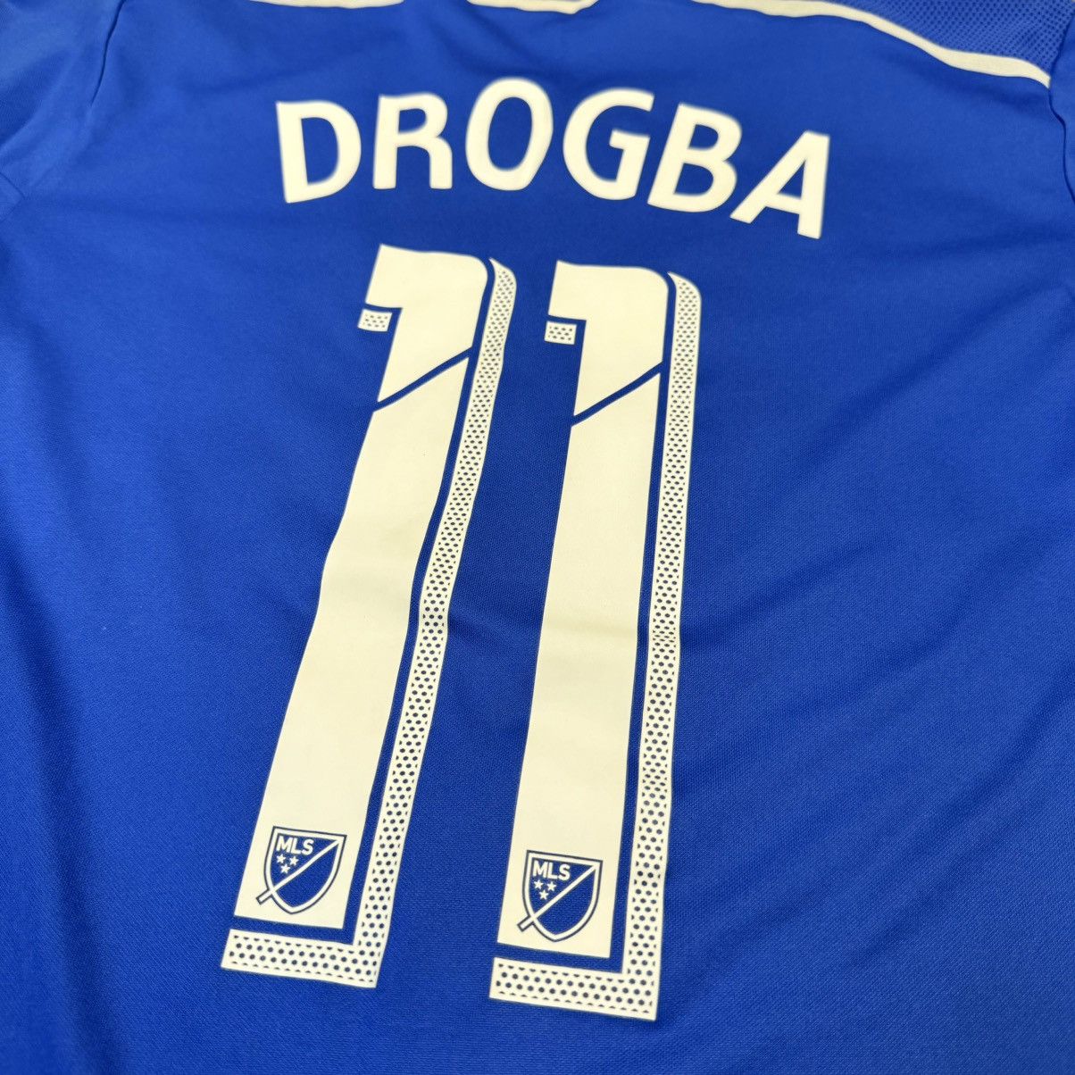Adidas CF Montreal 15/16 player issue home shirt #11 Drogba Size US S / EU 44-46 / 1 - 7 Thumbnail