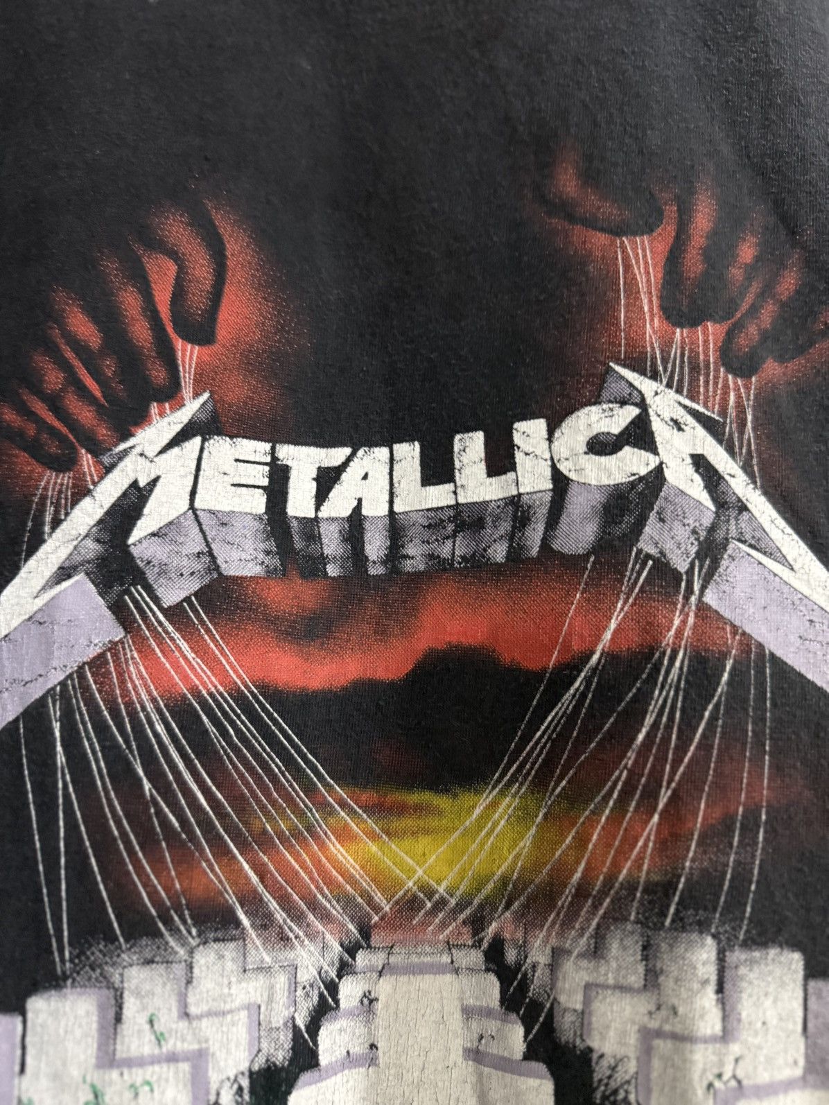 Band Tees Vintage Metallica Master Of Puppets Faded Tee Size US XL / EU 56 / 4 - 3 Thumbnail