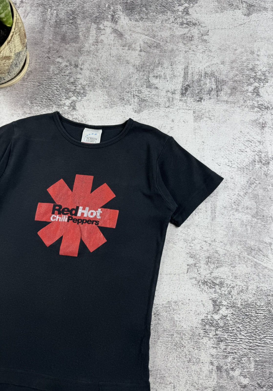 Band Tees Vintage Red Hot Chili Peppers RHCP Y2K 90S T Shirt Tee Top Size S / US 4 / IT 40 - 3 Thumbnail
