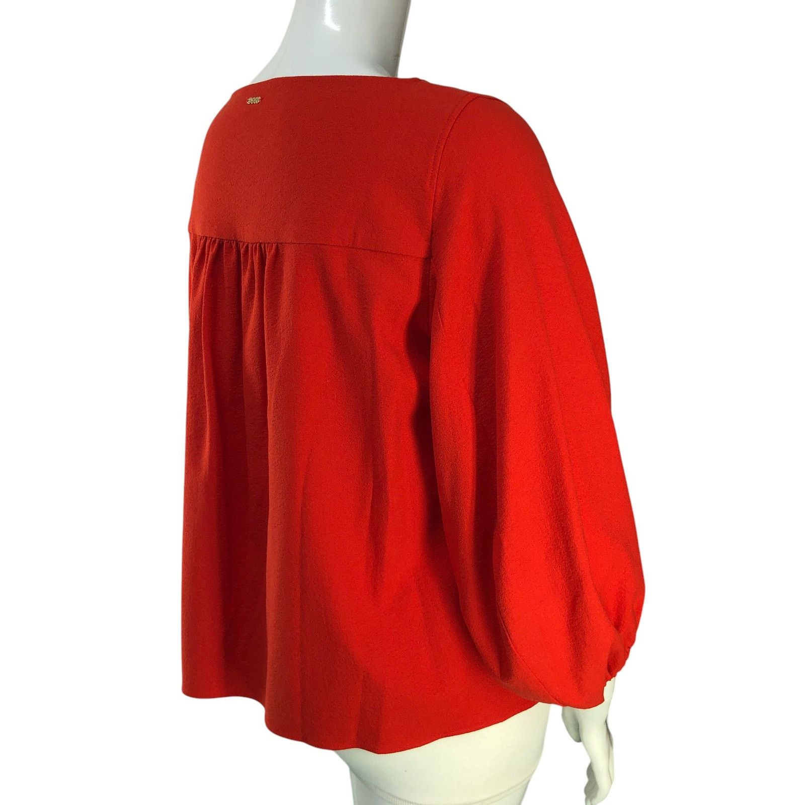 Hugo Boss Hugo Boss Size 8 Top Blouse Boat Neck Recent *TINY FLAW Size M / US 6-8 / IT 42-44 - 8 Thumbnail