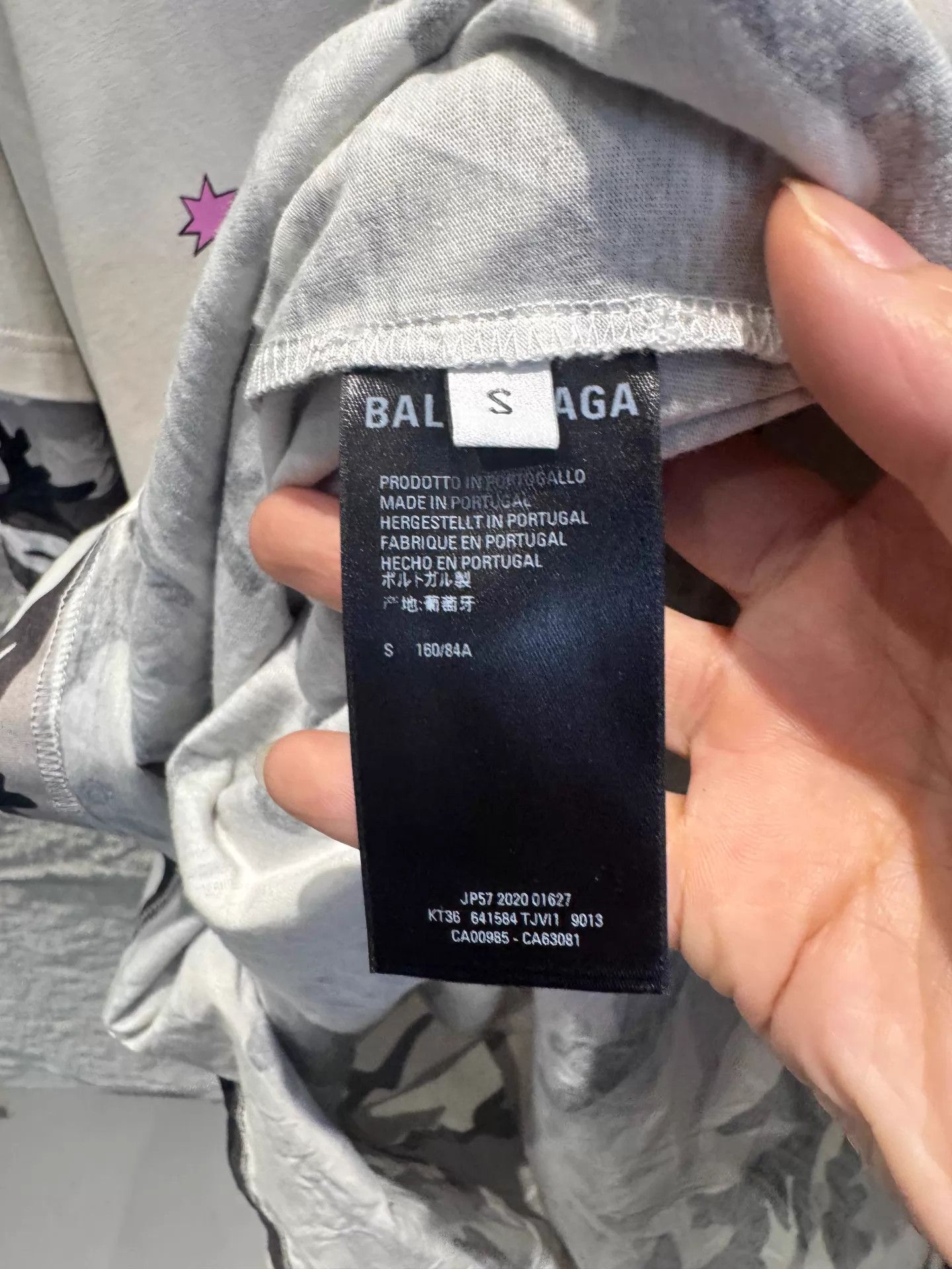 Balenciaga Balenciaga Bear Camo Unisex Short Sleeve T - shirt Cream S Size S / US 4 / IT 40 - 4 Thumbnail