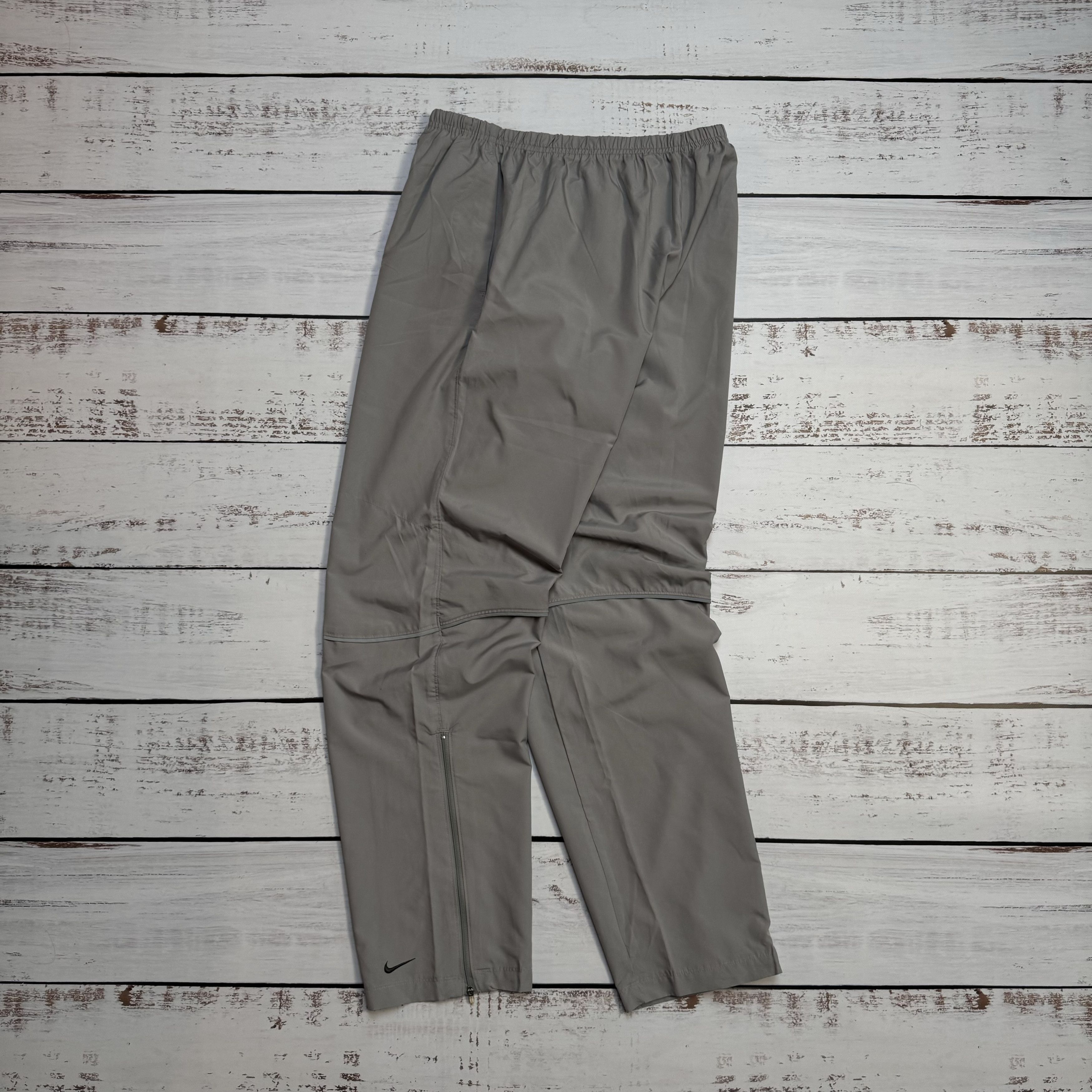 Nike × Vintage NIKE REFLECTIVE STRIPES VINTAGE BAGGY PANTS DRILL SWOOSH Y2K Size US 36 / EU 52 - 2 Thumbnail