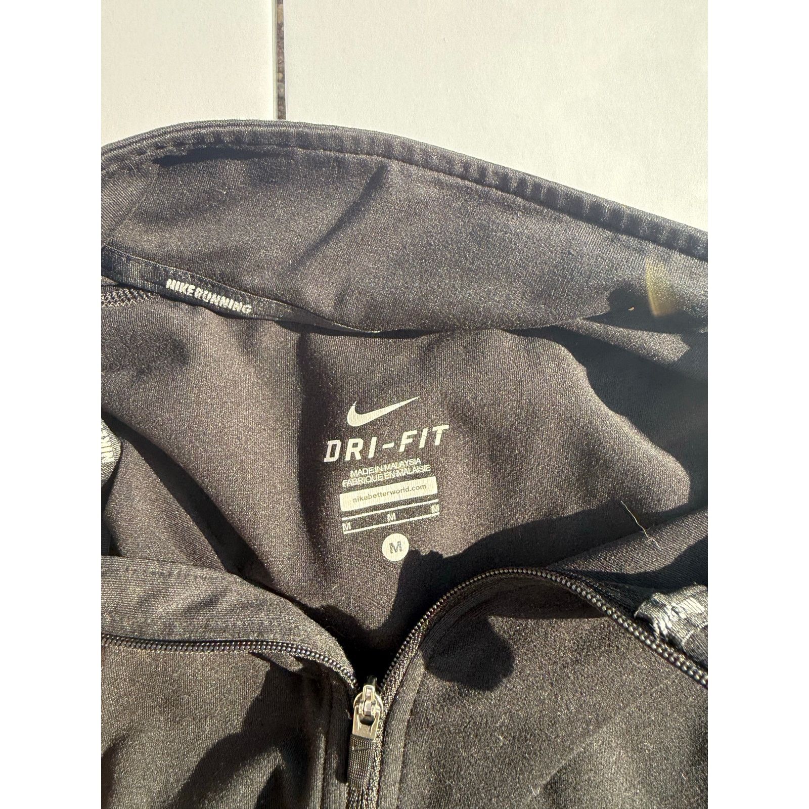 Nike Nike Black Zip-Up Hoodie - Perfect for Any Occasion! Size US M / EU 48-50 / 2 - 2 Thumbnail