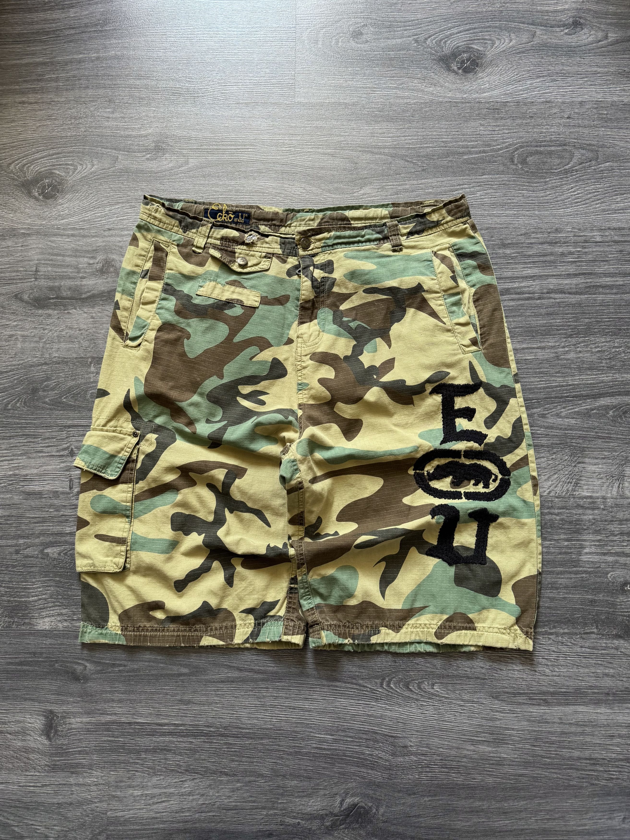 Ecko Unltd. Y2k Ecko Unltd cargo Camo Rap wide shorts military hip hop Size US 36 / EU 52 - 3 Thumbnail