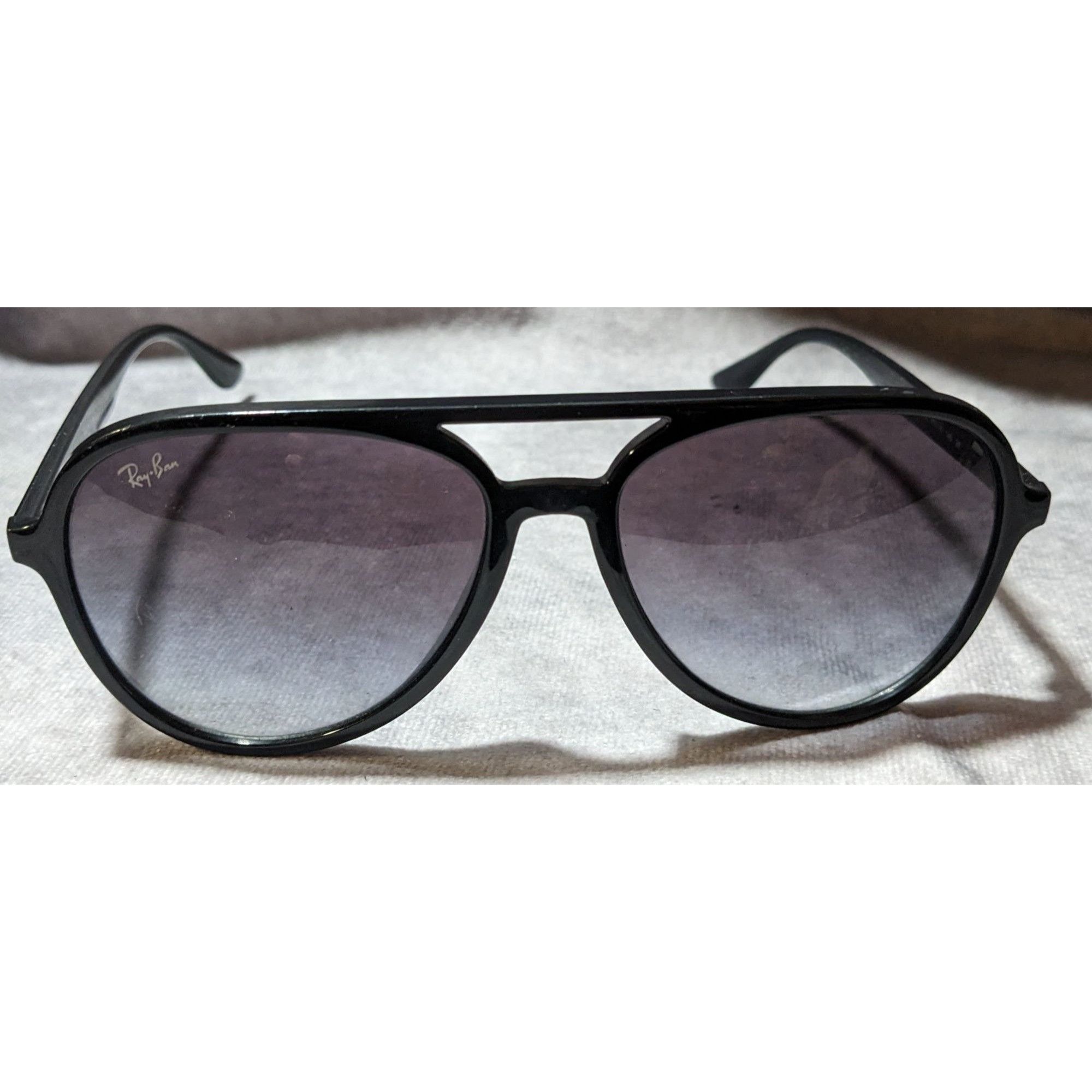 RayBan Ray-Ban RB4376 Classic Black Aviator Sunglasses | Grailed