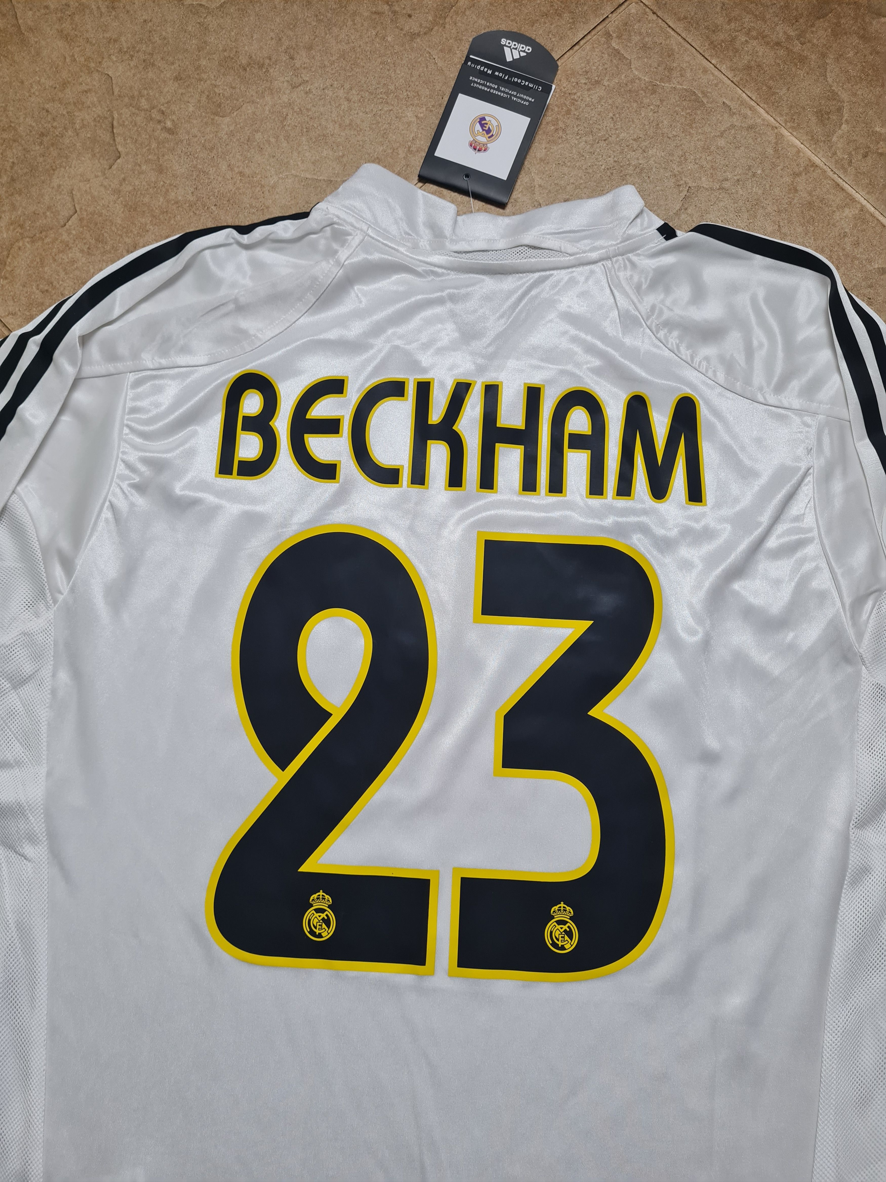 Adidas Real Madrid 2004/2005 David Beckham Football Adidas AJF001 Size US L / EU 52-54 / 3 - 19 Thumbnail