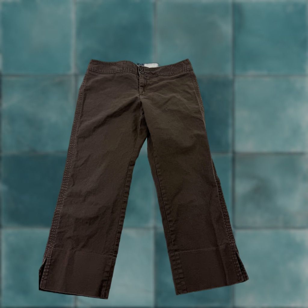 Gap Gap Womens Capri Pants 12 Brown Straight Leg Twill Casual Slit Pockets Stretch Crop Summer Capris Women Mens? Size 34" / US 12 / IT 48 - 1 Thumbnail