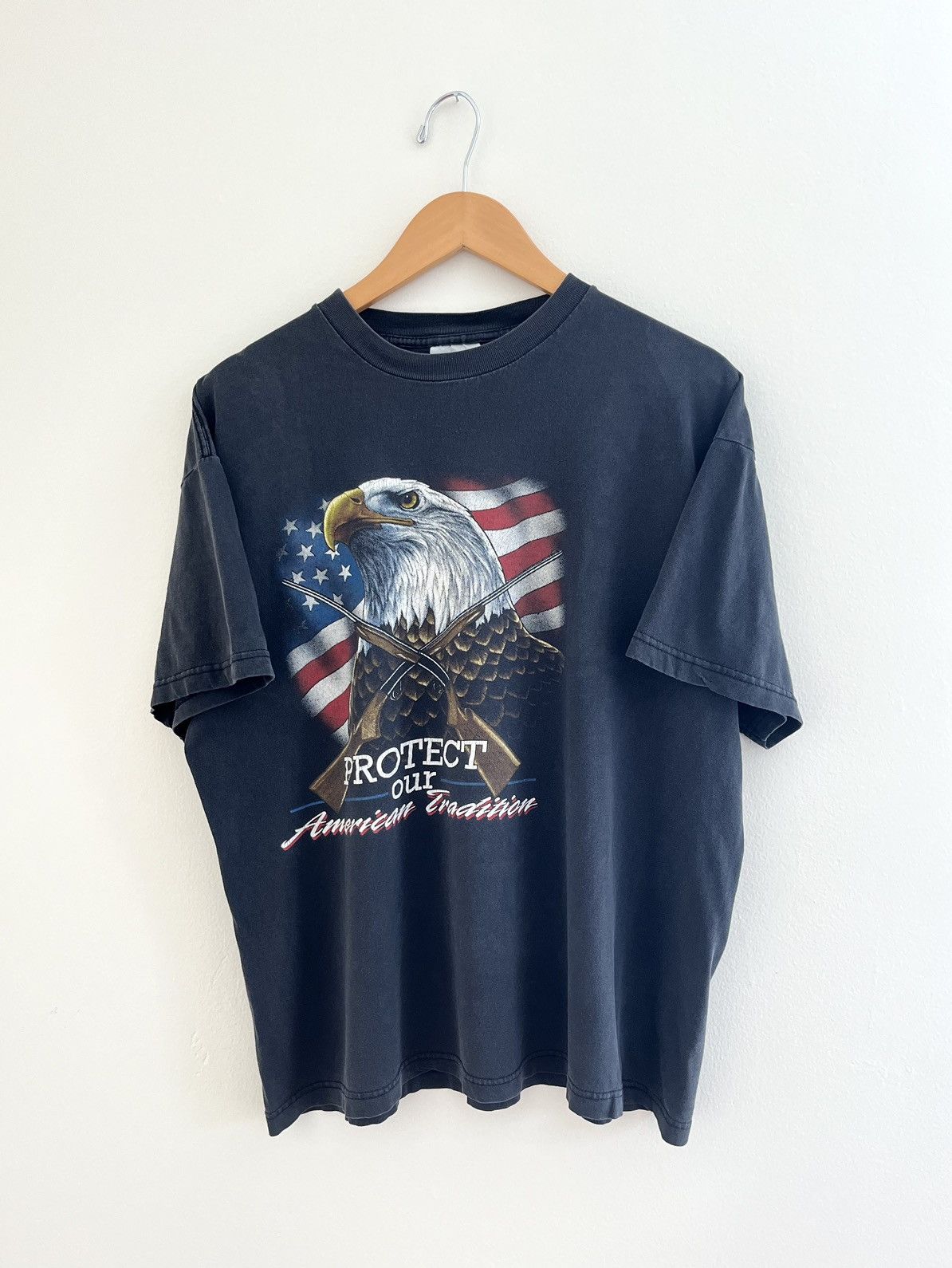 Harley Davidson Vintage 00’s Protect Our “American Tradition” Faded T-Shirt Size US XL / EU 56 / 4 - 2 Thumbnail
