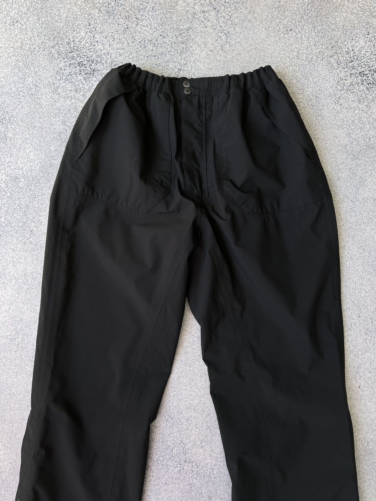 Vintage Vintage Calvin Green Gore-Tex Black Nylon Pants Size US 35 - 4 Thumbnail