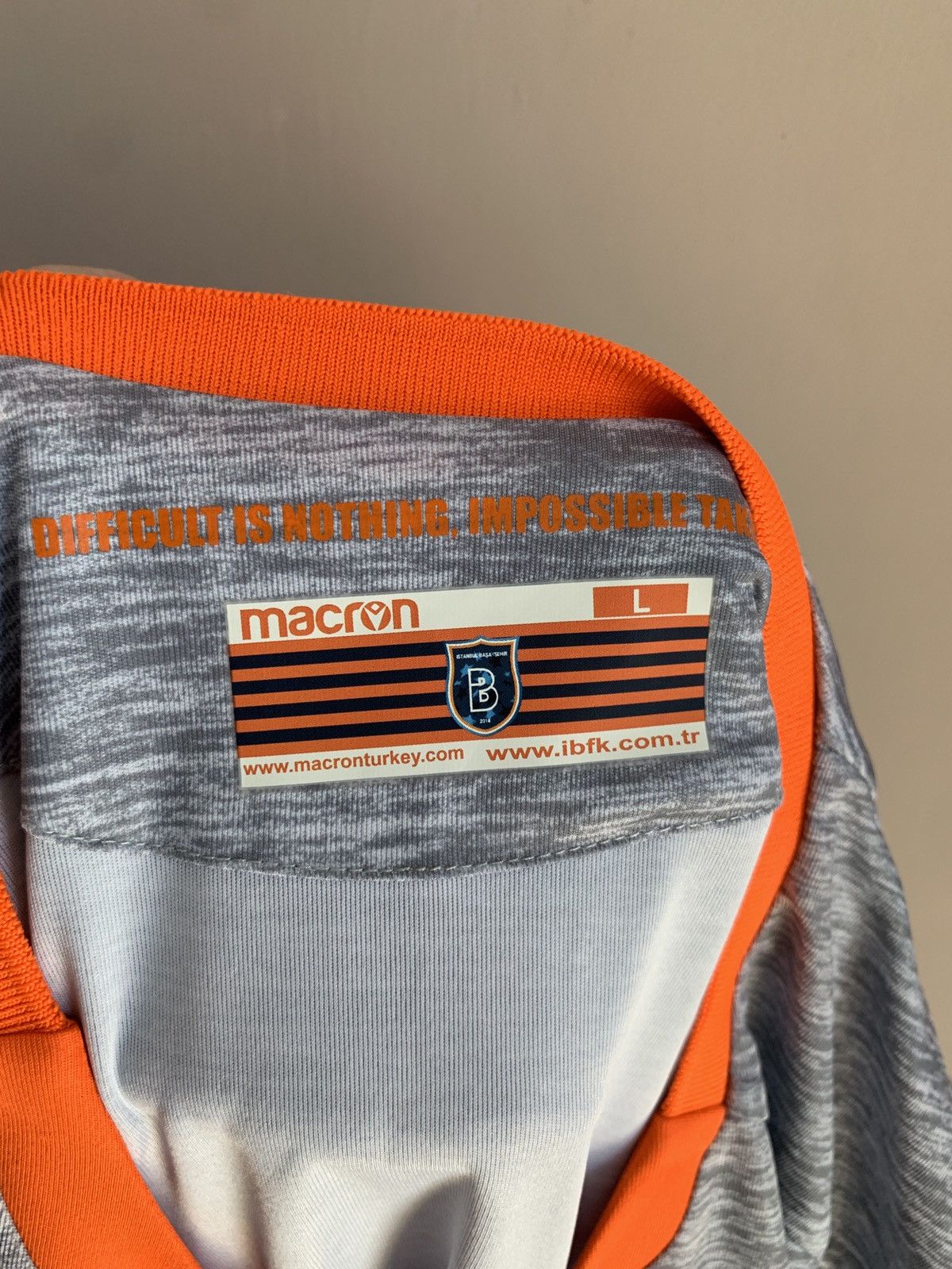 Macron Istanbul Basaksehir 2019 2020 third macron soccer jersey Size US L / EU 52-54 / 3 - 7 Thumbnail
