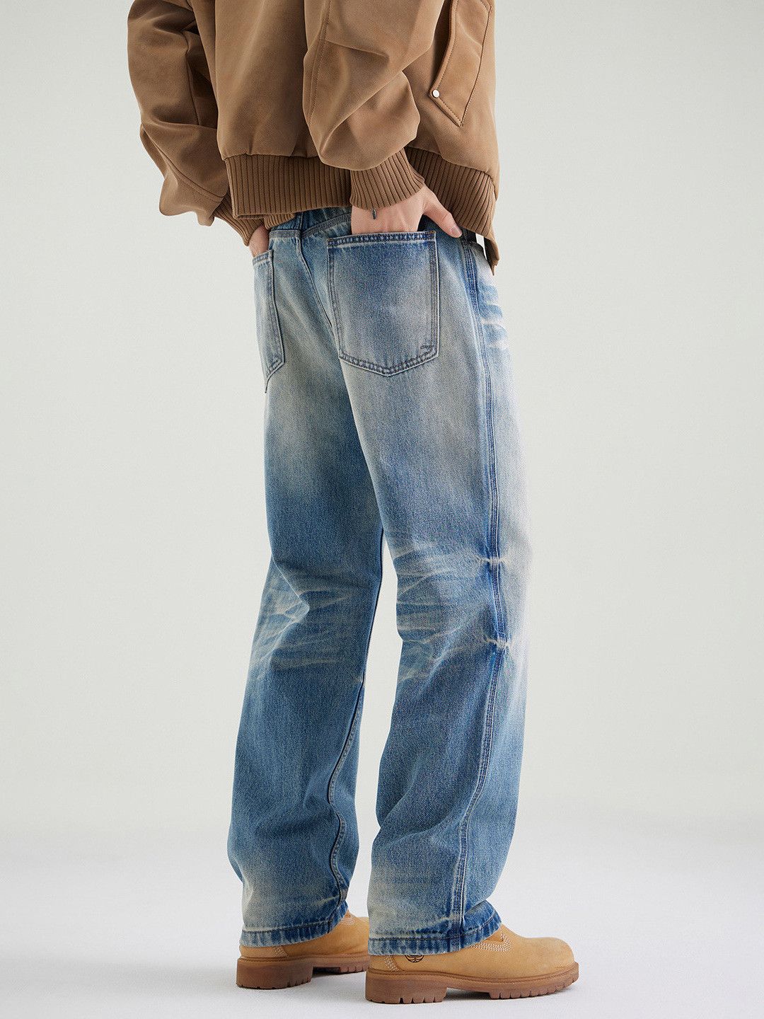 Vintage Men's casual blue washed straight leg whiskered jeans Size US 32 / EU 48 - 4 Thumbnail