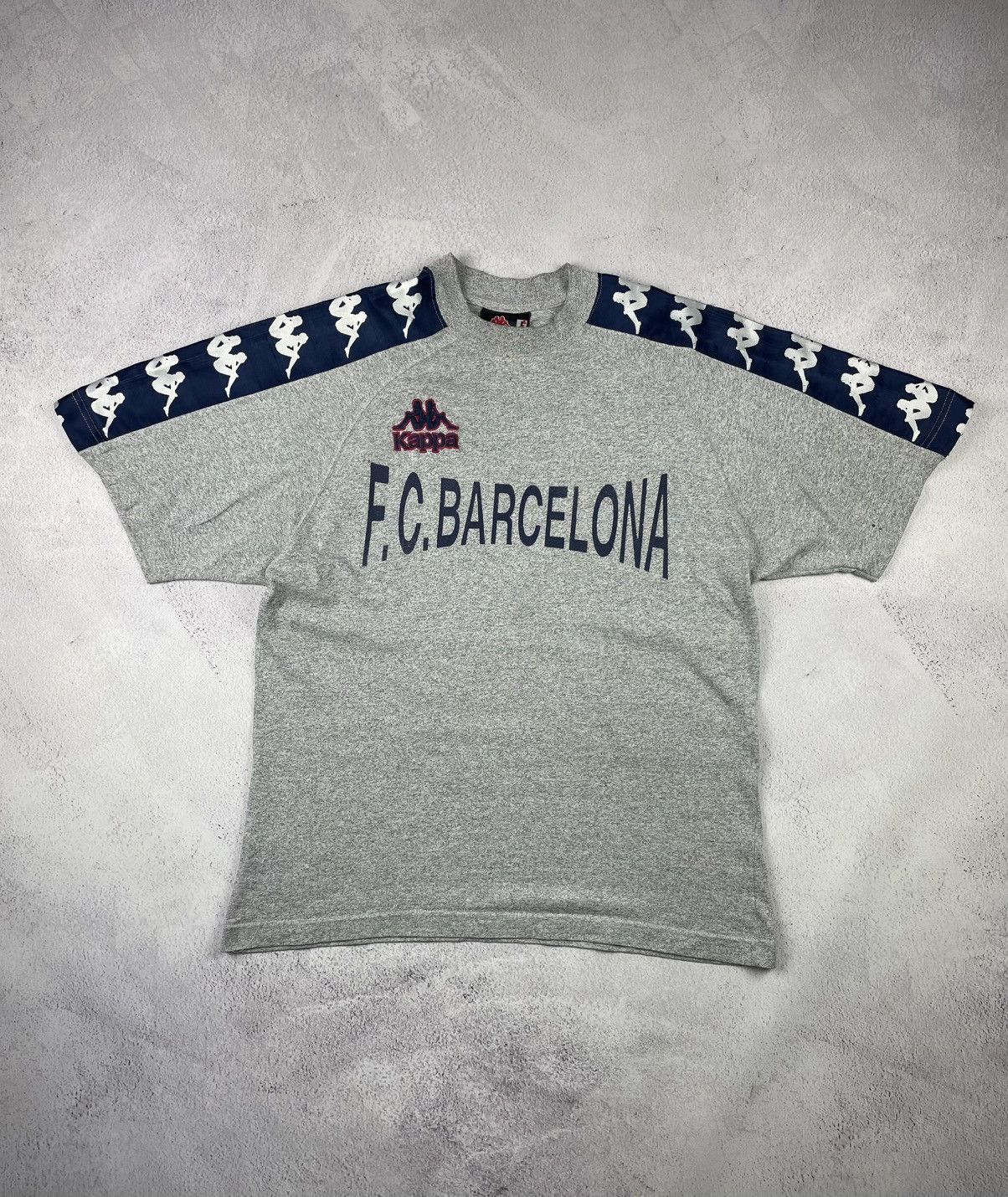 Vintage Vintage Kappa FC Barcelona Training 90 Rare Logo Tape Jersey Size US L / EU 52-54 / 3 - 4 Thumbnail