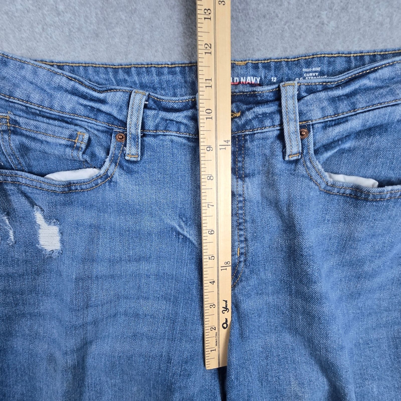 Old Navy Old Navy 12 Curvy OG Straight Jeans Raw Hem Distressed Size 34" / US 12 / IT 48 - 15 Thumbnail