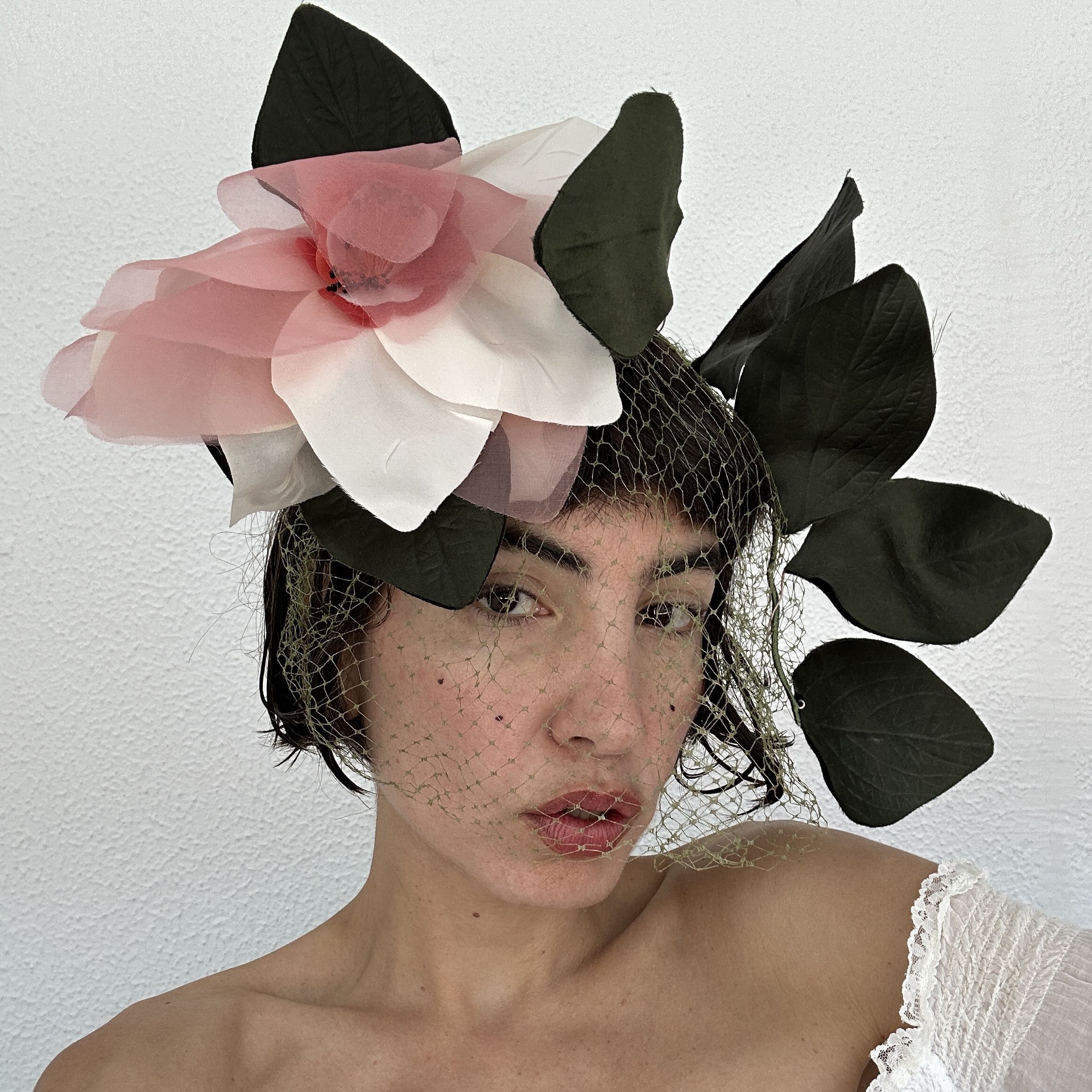 Designer Magnolia fascinator with veil, designer flower headpiece Size ONE SIZE - 4 Thumbnail