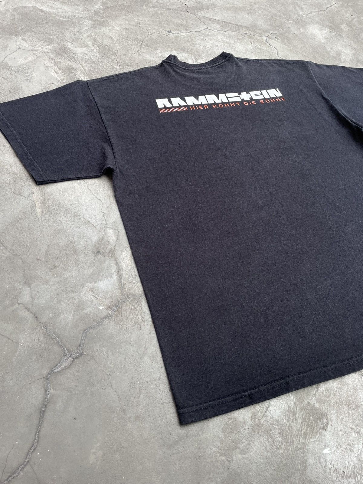 Band Tees 00s Rammstein, Sunfaded T-Shirt; Back: A Line from «Sonne» Size US XL / EU 56 / 4 - 12 Thumbnail