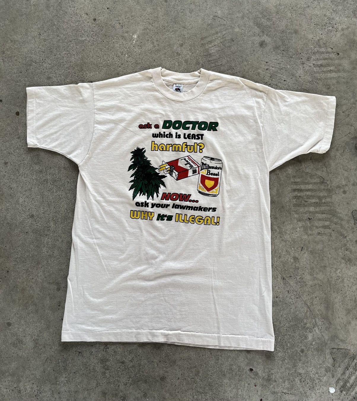 Ask a doctor t- shirt 90’s
