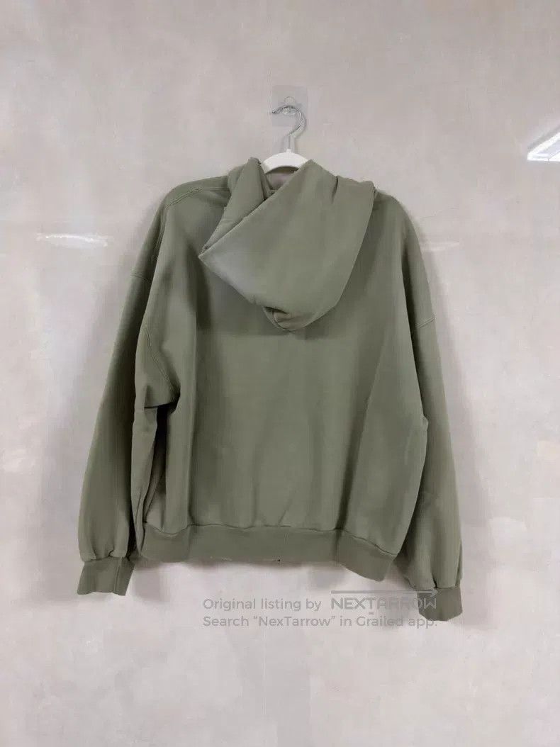Balenciaga Balenciaga Solid Color Zip Hooded Long Sleeve Sweatshirt J Size US M / EU 48-50 / 2 - 2 Thumbnail
