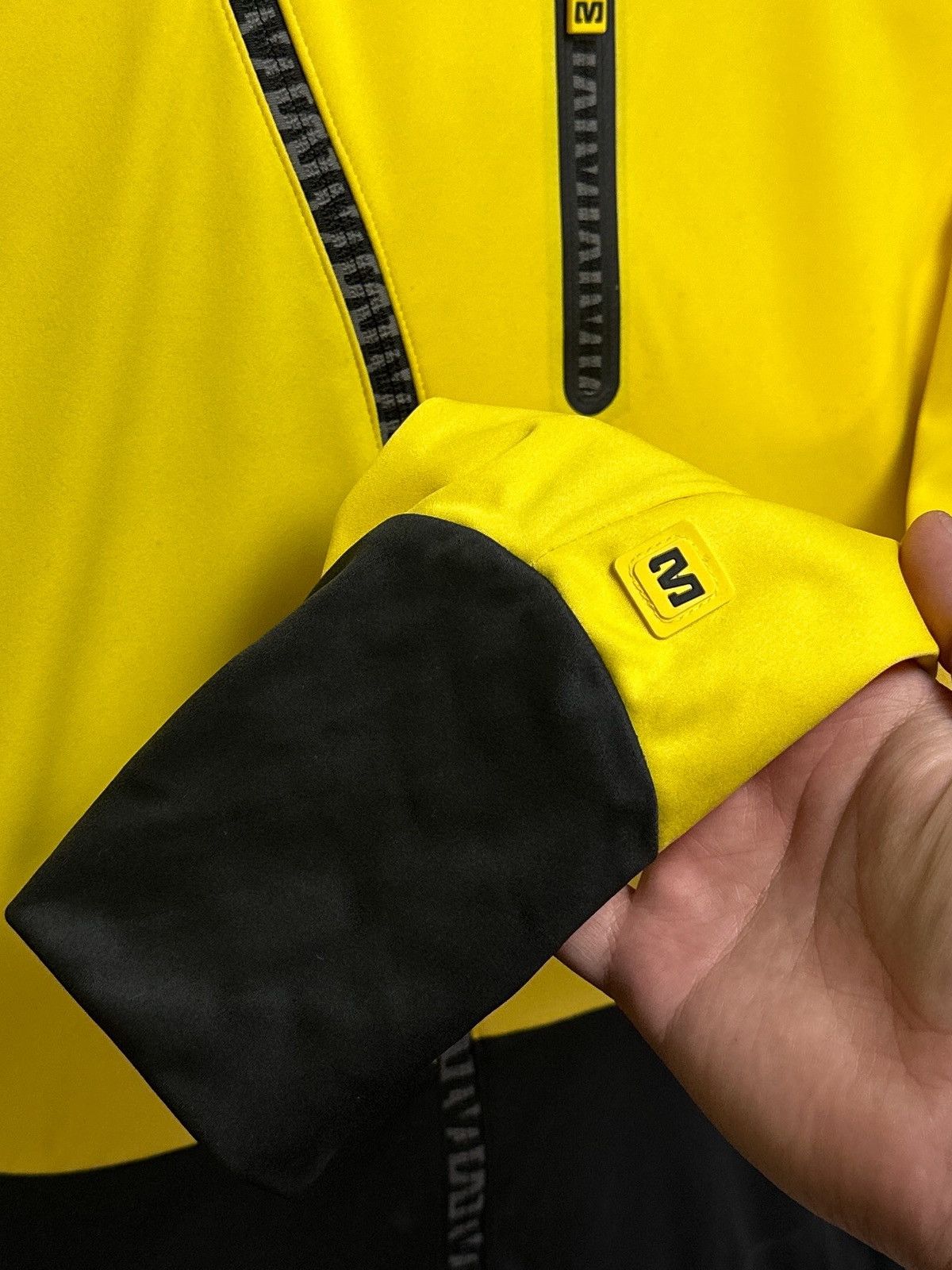 Other Mavic Altium Cycling Jersey Full Zip Jacket Size M Size US M / EU 48-50 / 2 - 6 Thumbnail