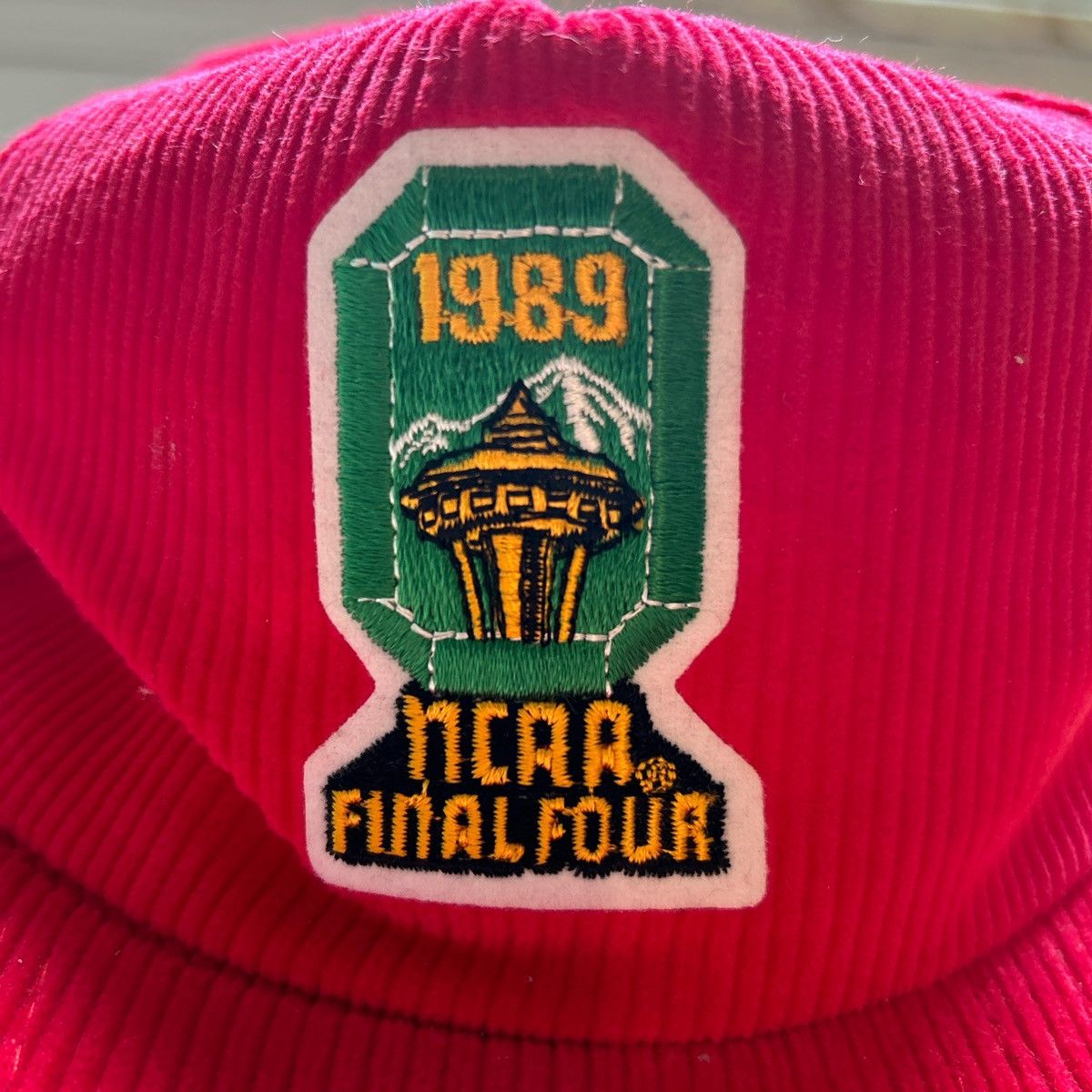 NCAA × Vintage Vintage 1989 NCAA Final Four Seattle Corduroy Snapback Hat Size ONE SIZE - 2 Thumbnail