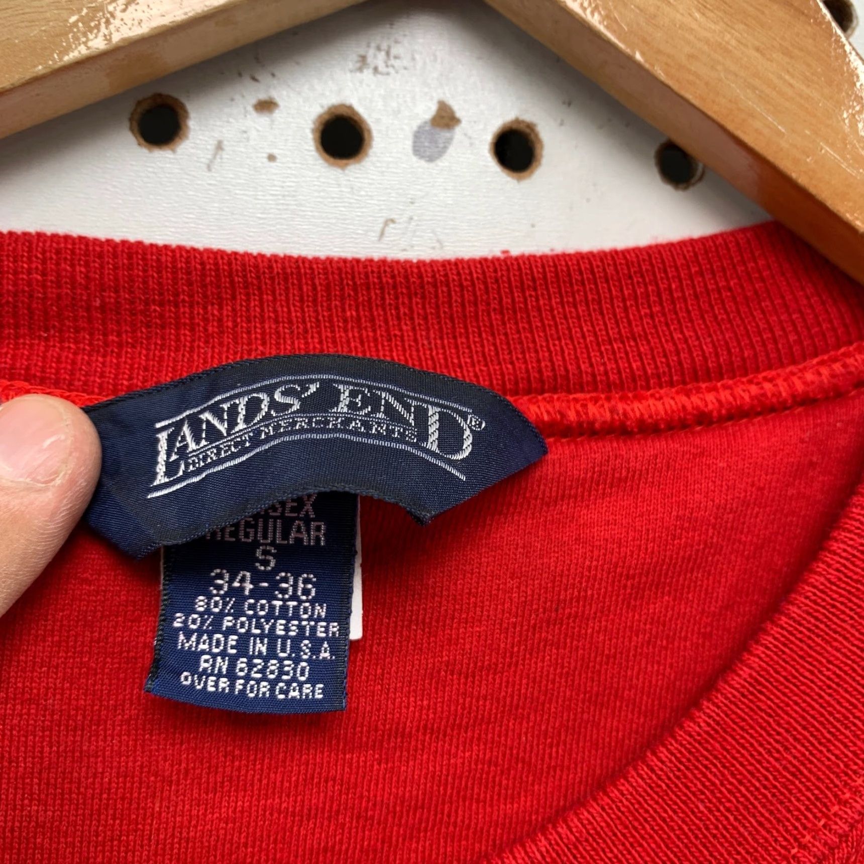 Lands' End VINTAGE Lands' End Sweatshirt Mens Small Red Crewneck Fleece Made USA Christmas Shirt Mens Small Red Crewneck Fleece 90s Christmas USA Size US S / EU 44-46 / 1 - 5 Thumbnail