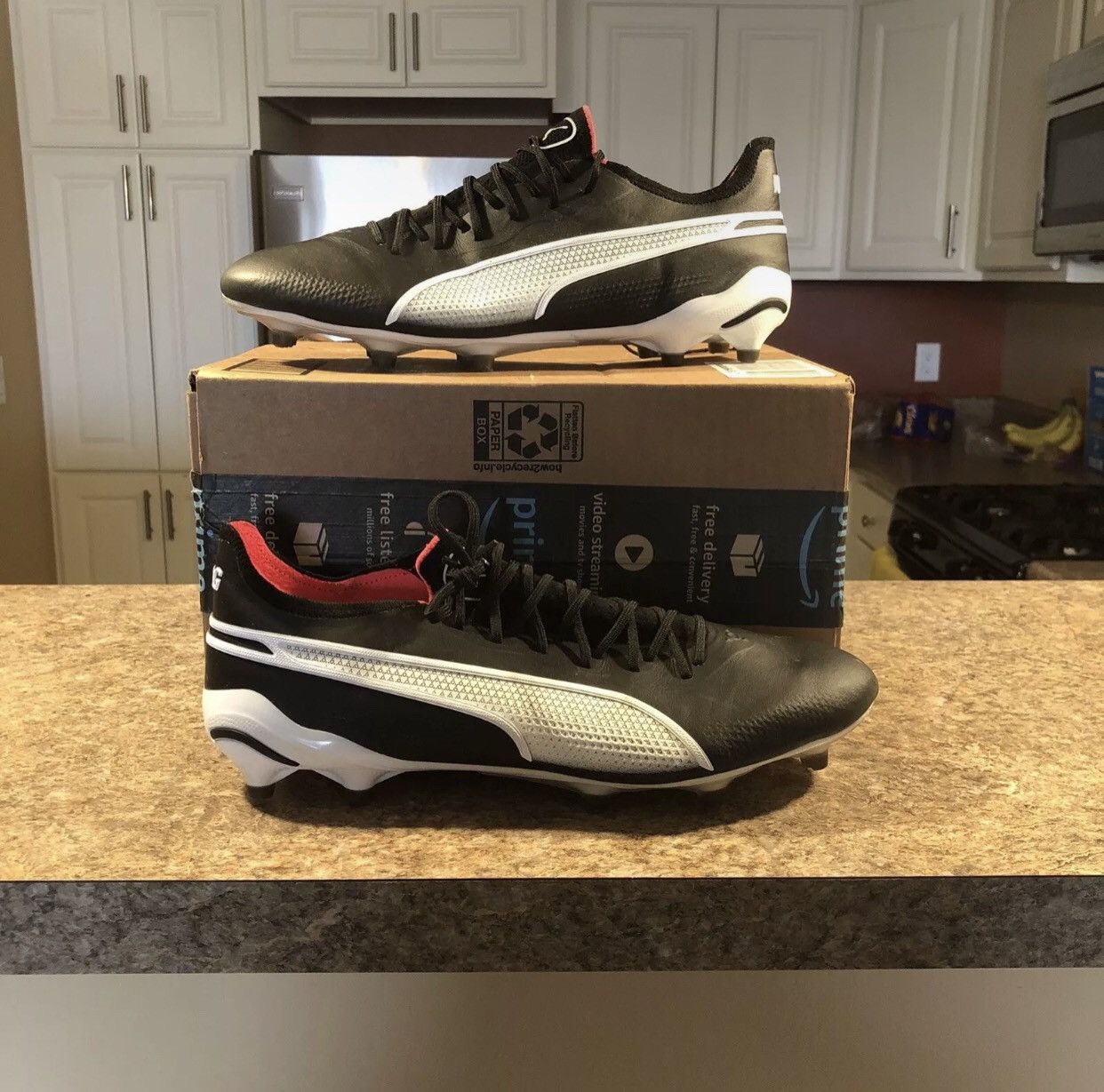 Puma Size 11.5 - Puma King Ultimate FG/AG Black/White Size US 11.5 / EU 44-45 - 2 Thumbnail