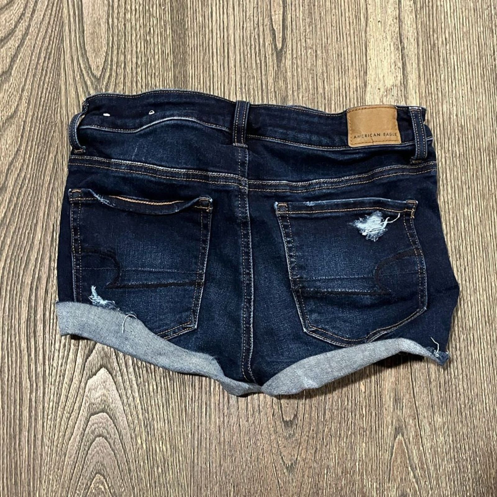 American Eagle Outfitters American Eagle Hi-Rise Shortie Shorts Next Level Blue Size 2 Size 26" / US 2 / IT 38 - 2 Thumbnail