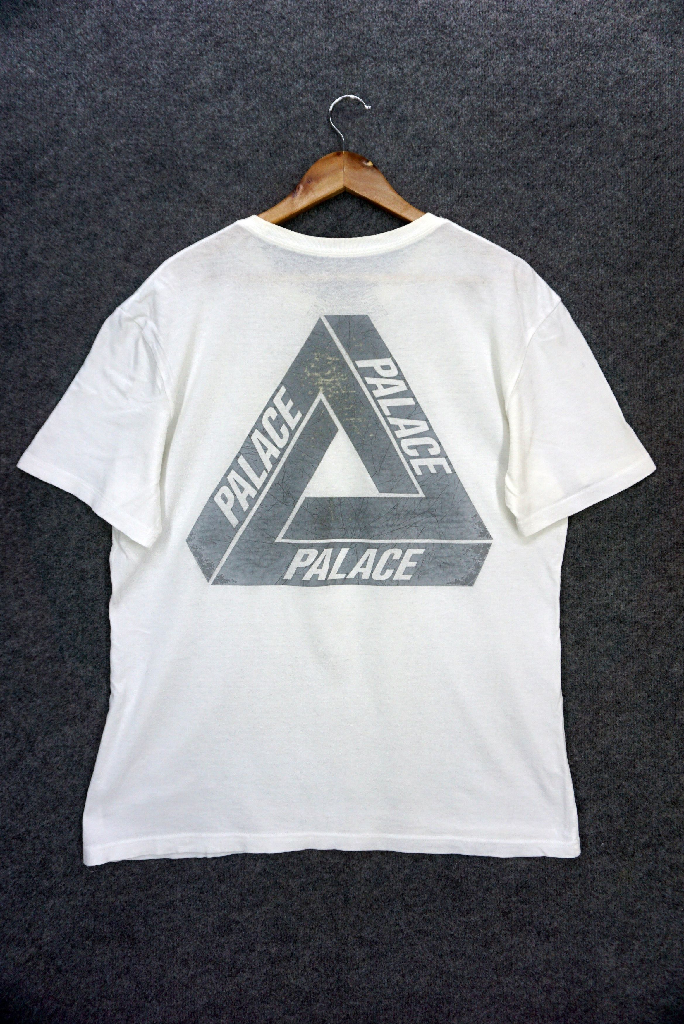Palace Distressed Off-White Tee Big Logo Size US L / EU 52-54 / 3 - 1 Thumbnail