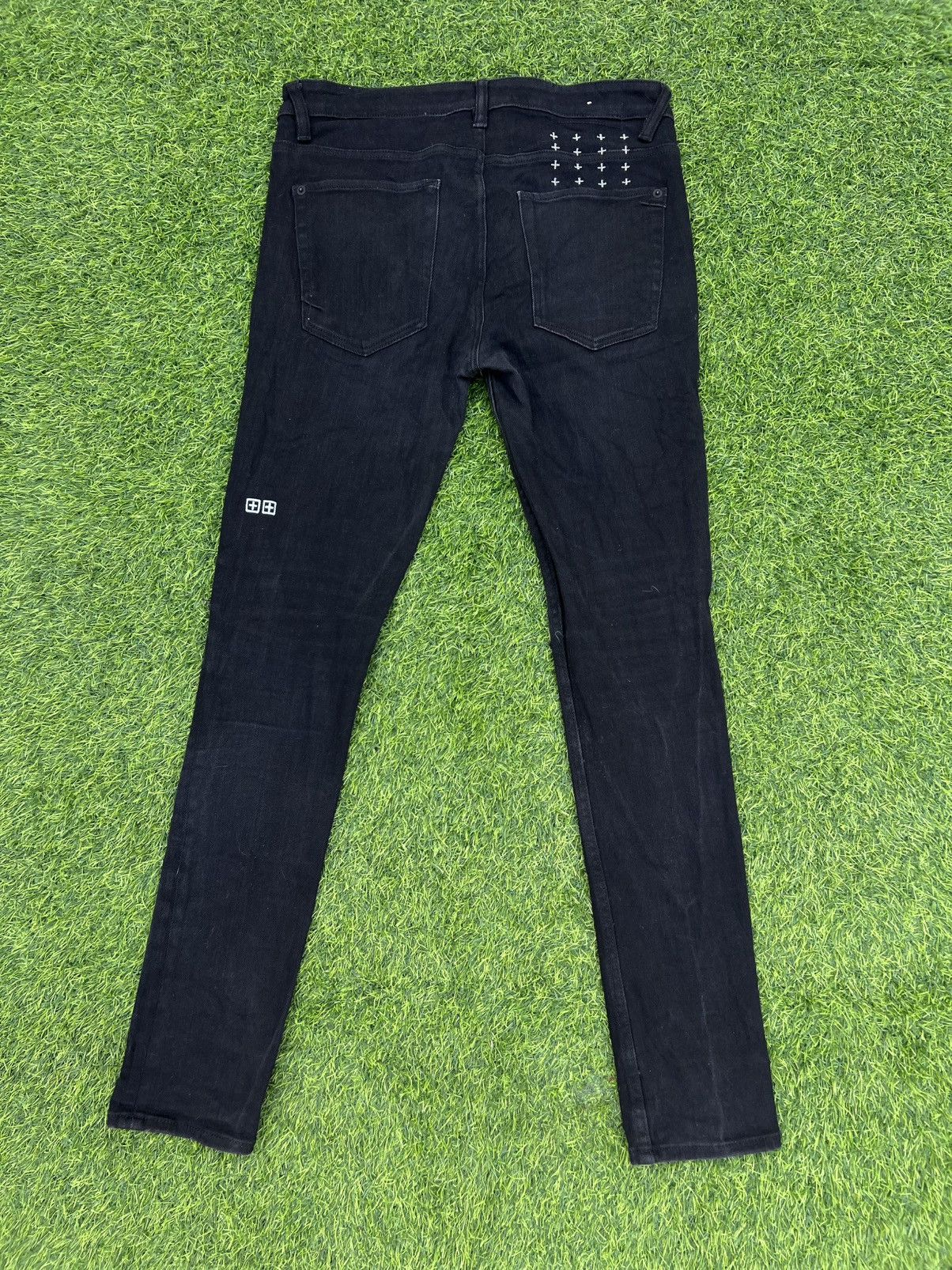 Ksubi Ksubi Van Winkle Ace "Black Slice" Distressed Skinny Jeans Size US 32 / EU 48 - 1 Thumbnail