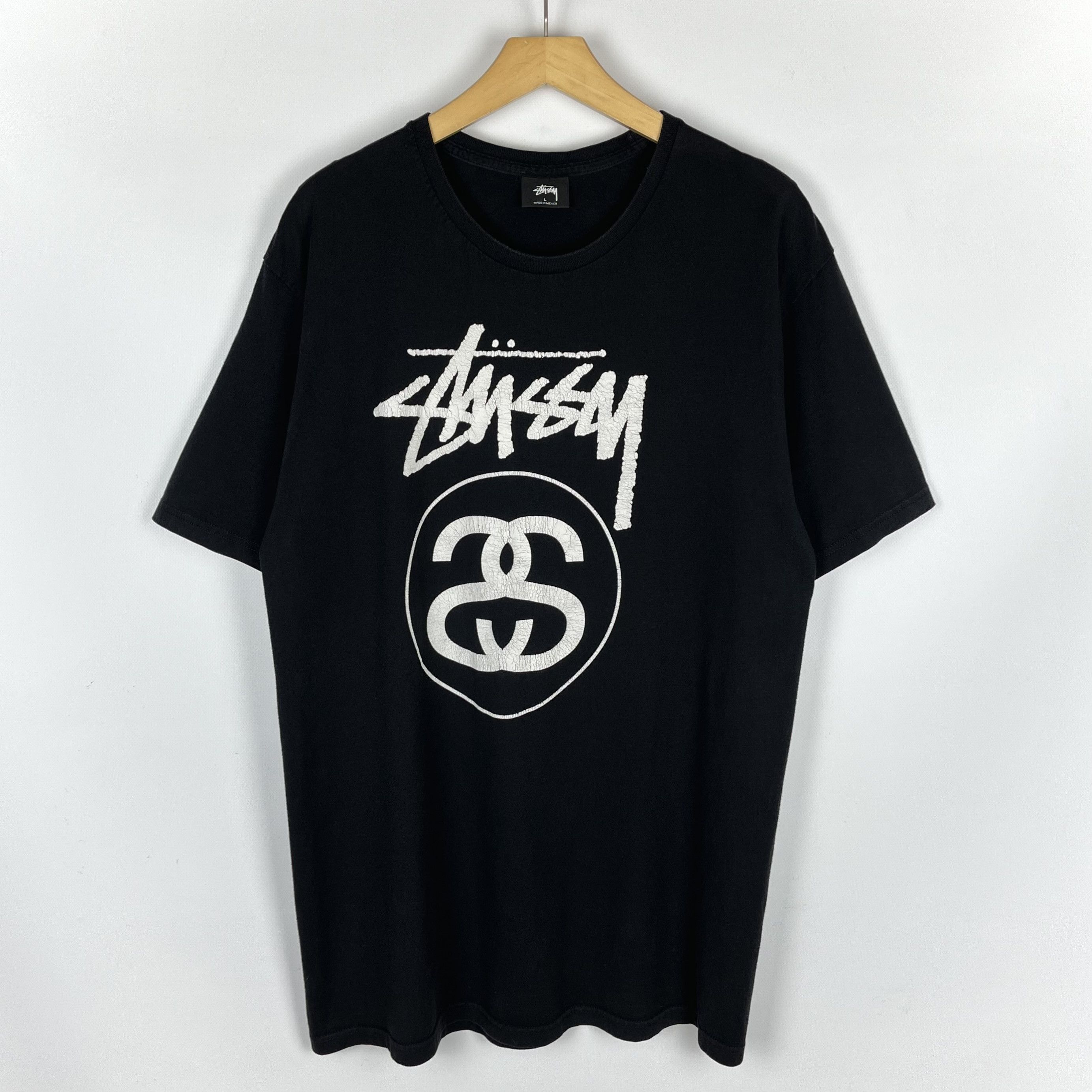 Stussy Vintage Stussy Y2K Graffiti Big Logo T Shirt 00’s Size US L / EU 52-54 / 3 - 1 Thumbnail