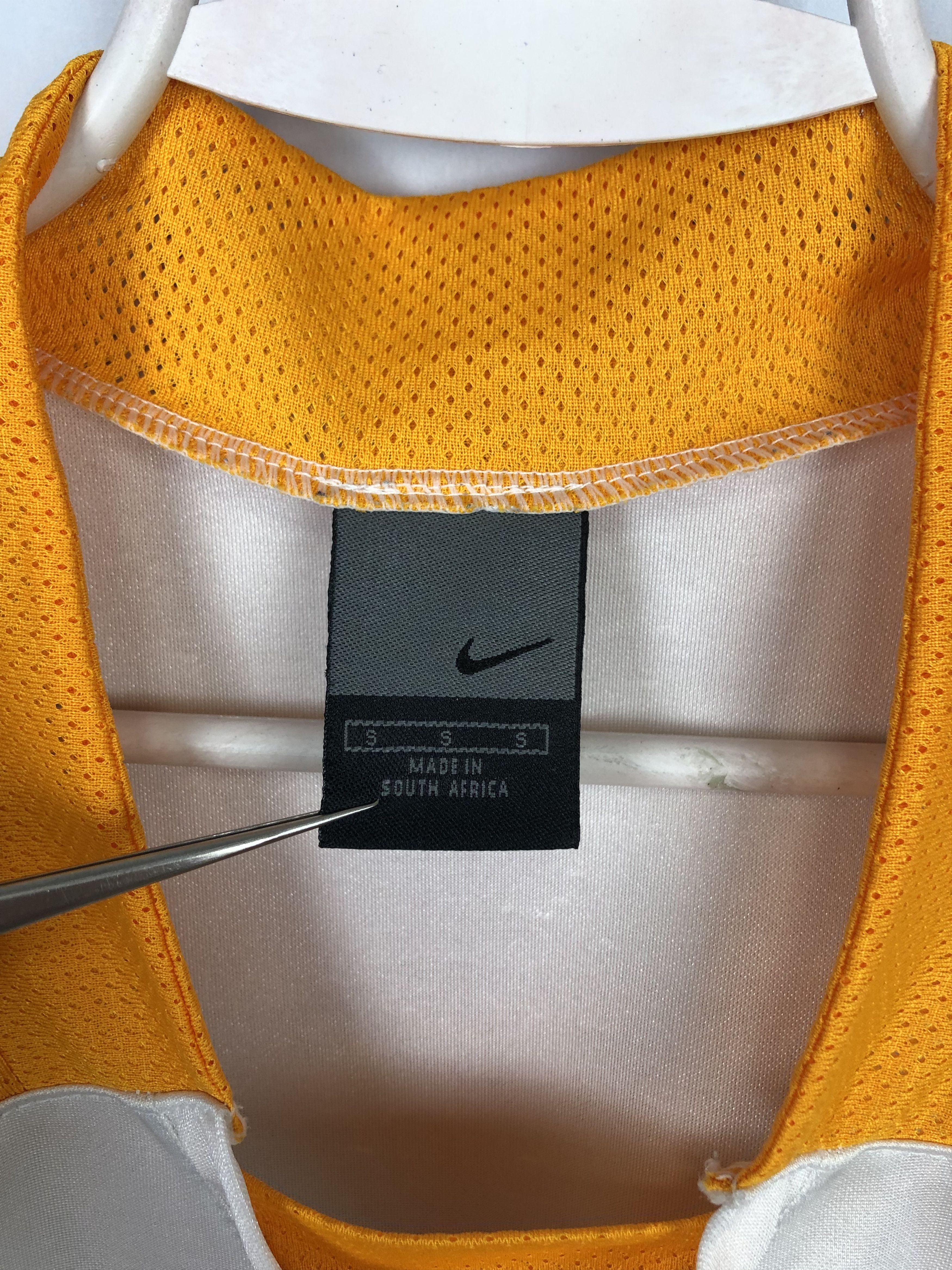 Nike Kaizer Chiefs Away football shirt 2007 Soccer Tee Jersey Size US M / EU 48-50 / 2 - 5 Thumbnail