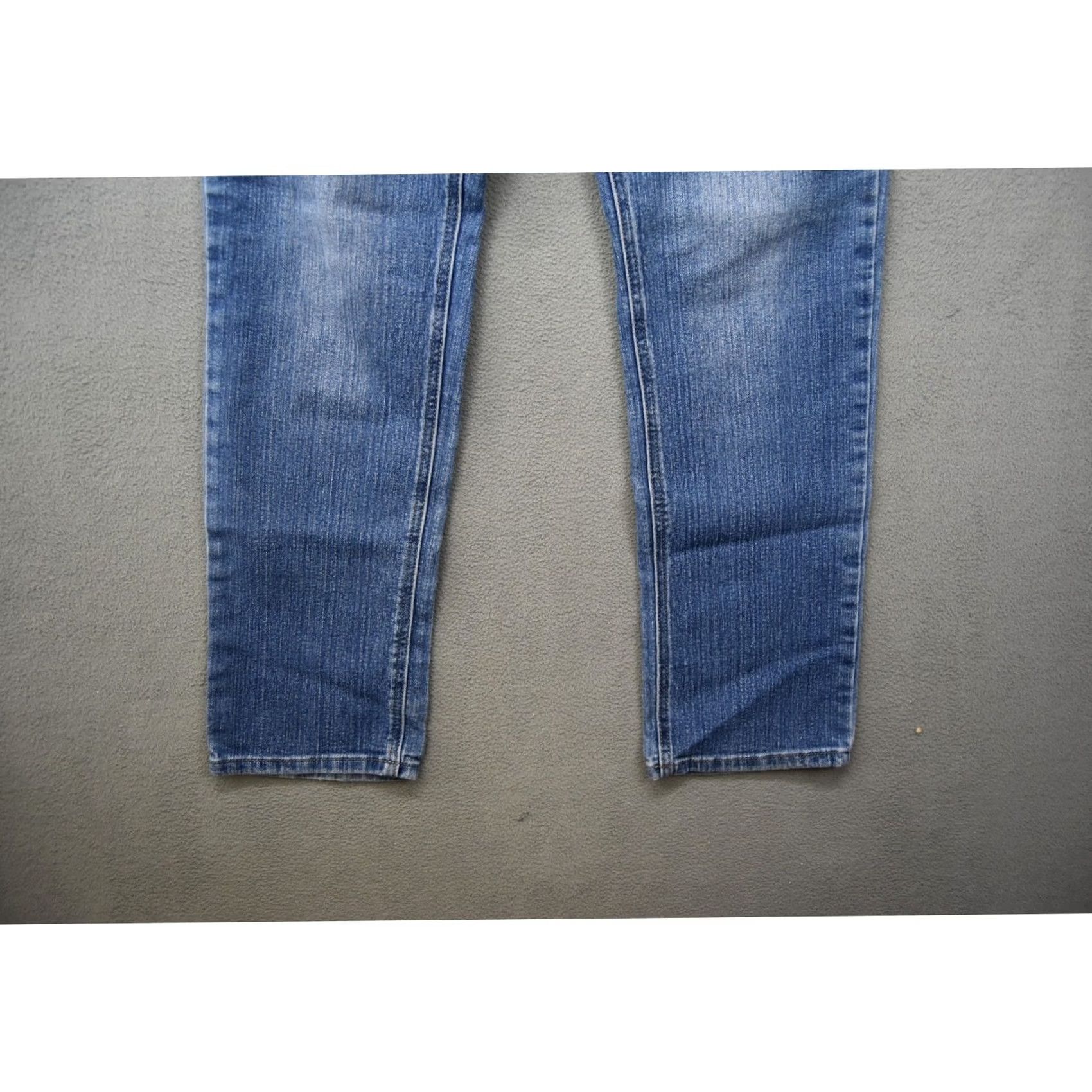 Denime Flavour Jeans Womens Size 12 Blue Denim Embroidered Pocket Bubblegum Straight Jeans Women Size 34" / US 12 / IT 48 - 4 Thumbnail