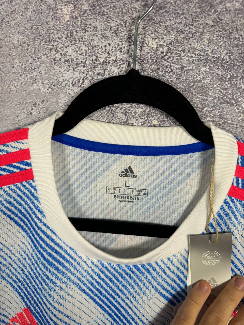 Adidas NWT CAVANI Manchester United 2020/21 Third Adidas Jersey Size US L / EU 52-54 / 3 - 12 Thumbnail