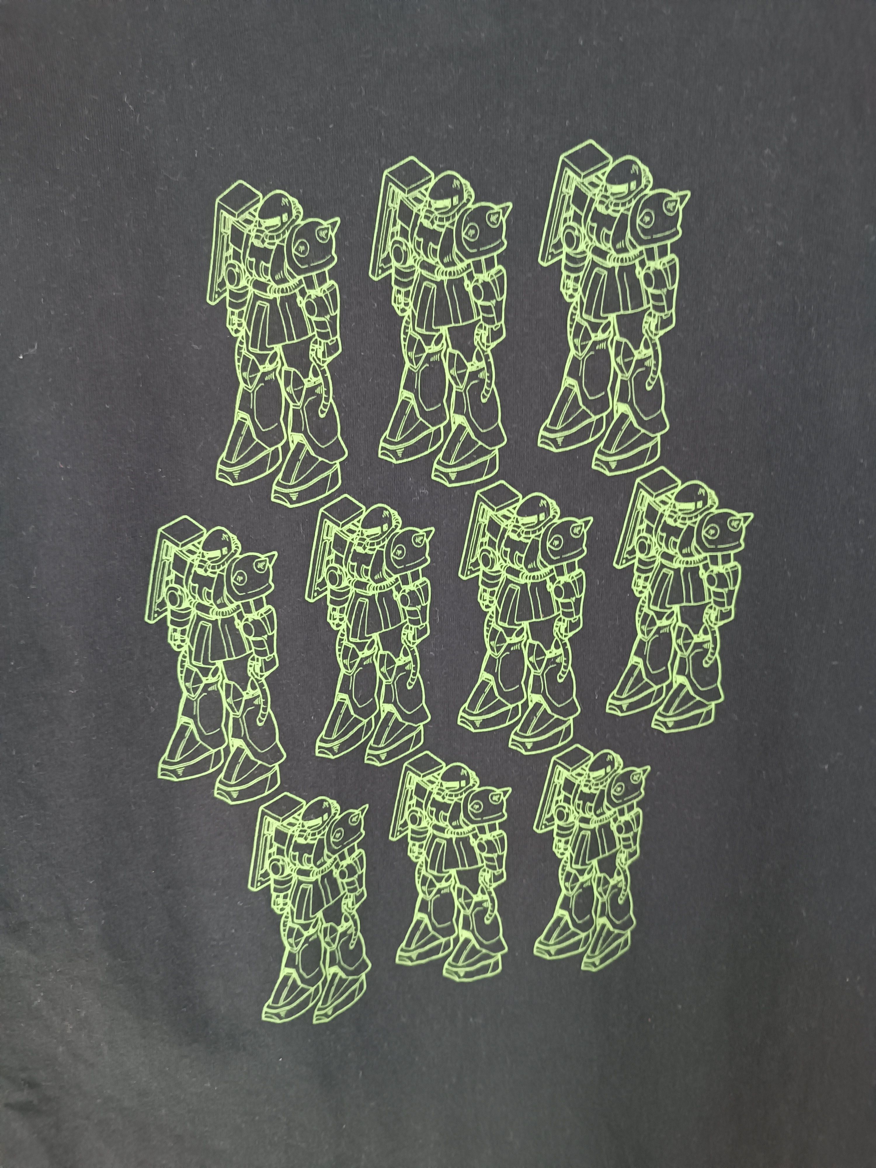 Anime VINTAGE GUNDAM MS-06 'ZAKU II' 40TH ANNIVERSARY TEE Size US L / EU 52-54 / 3 - 14 Thumbnail