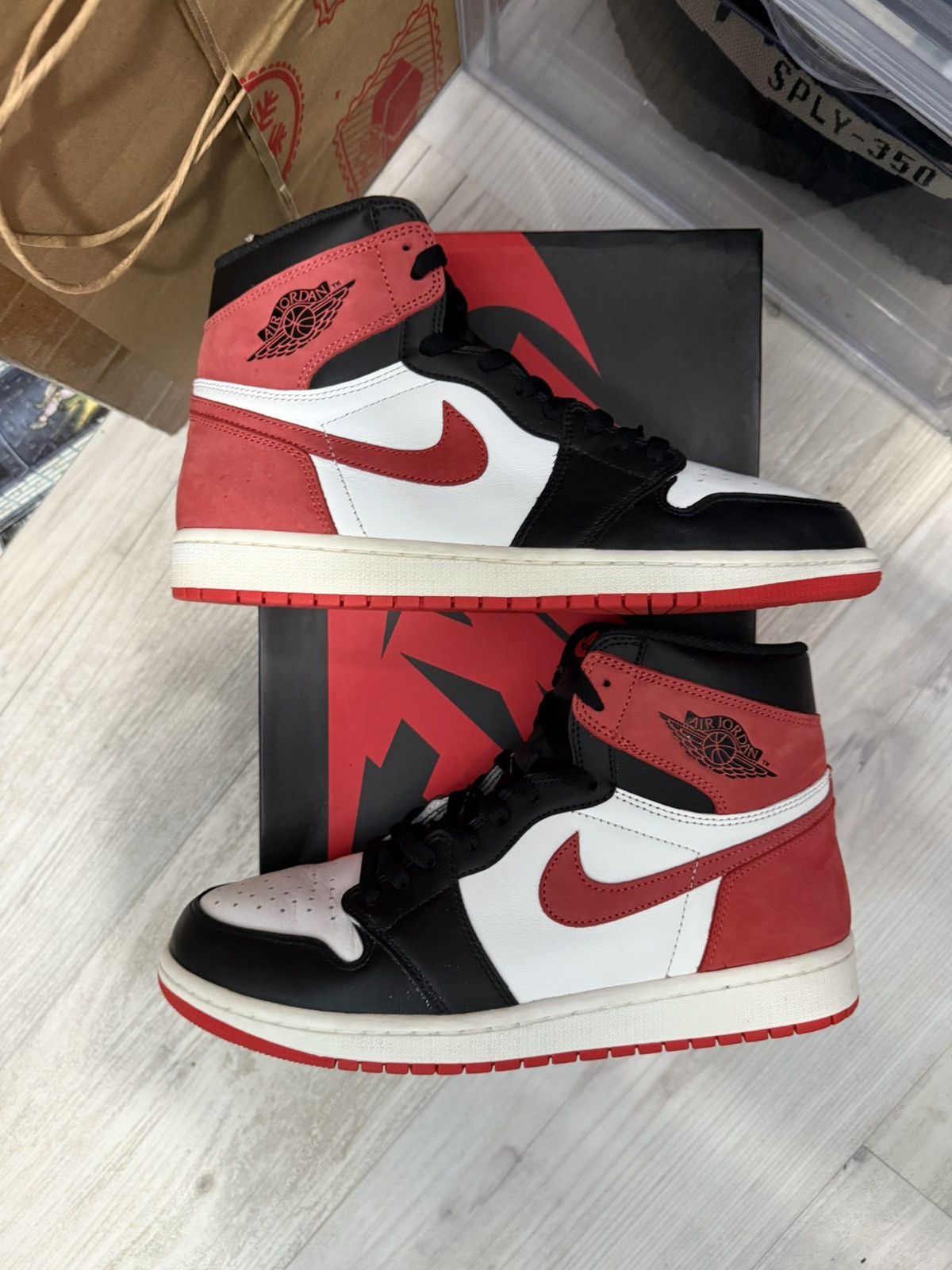 Jordan Brand Jordan 1 Retro High OG Track Red Size US 10.5 / EU 43-44 - 2 Thumbnail