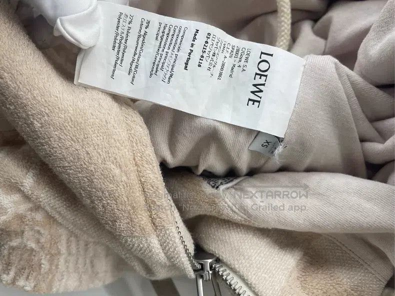 Loewe Loewe Jacquard Short Hooded Zipper Seven-Quarter Sleeve Sw Size XS / US 0-2 / IT 36-38 - 4 Thumbnail