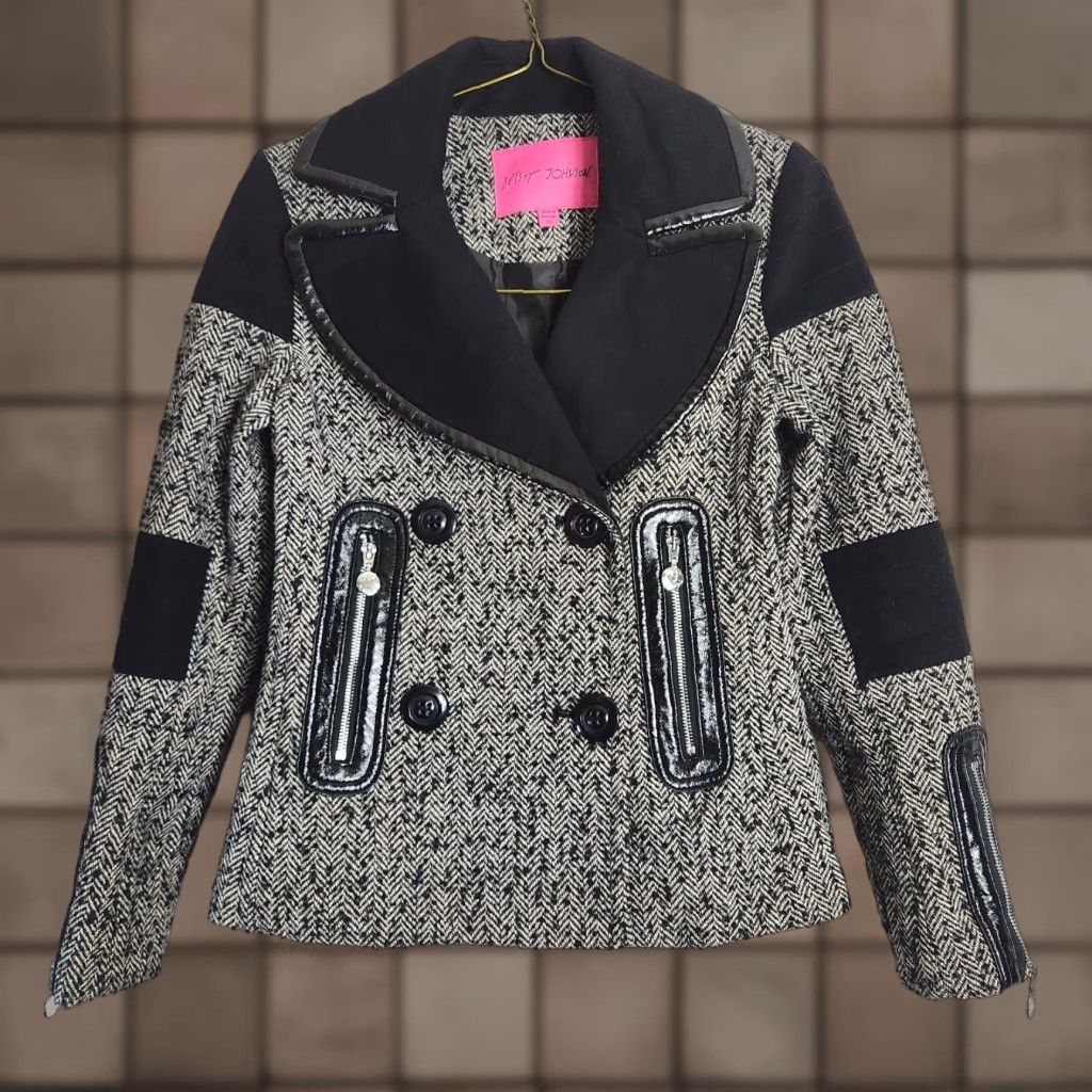 Betsey Johnson VINTAGE Betsey Johnson Peacoat Womens Black/Ivory Tweed Double Breasted Short Wool Blend Coat XS Black Womens Size XS / US 0-2 / IT 36-38 - 1 Thumbnail