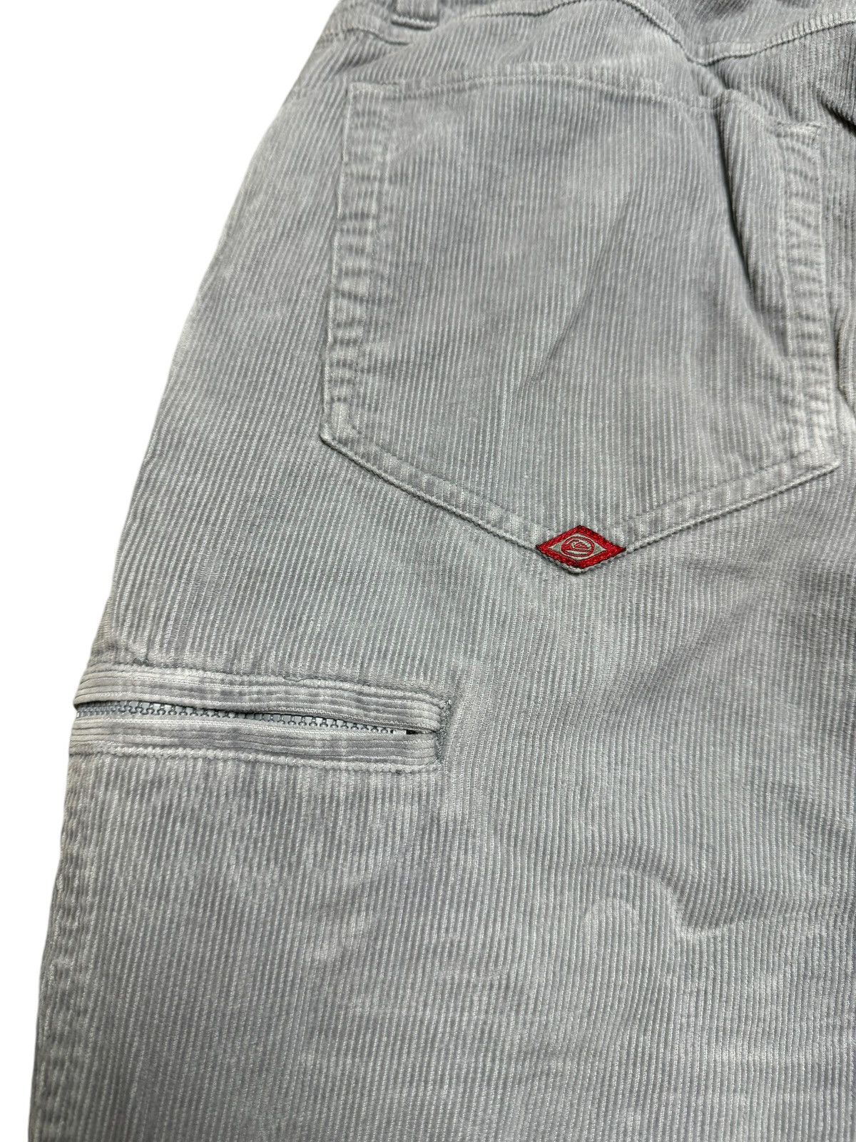 Quiksilver VINTAGE QUIKSILVER CORDUROY PANTS SIDE POCKET Size US 30 / EU 46 - 11 Thumbnail