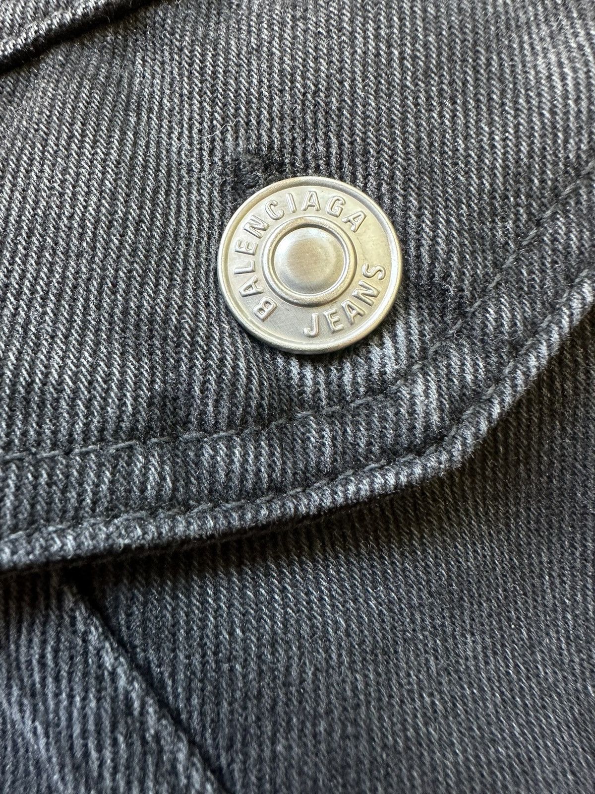 Balenciaga Balenciaga Logo Denim Jacket Size US L / EU 52-54 / 3 - 5 Thumbnail