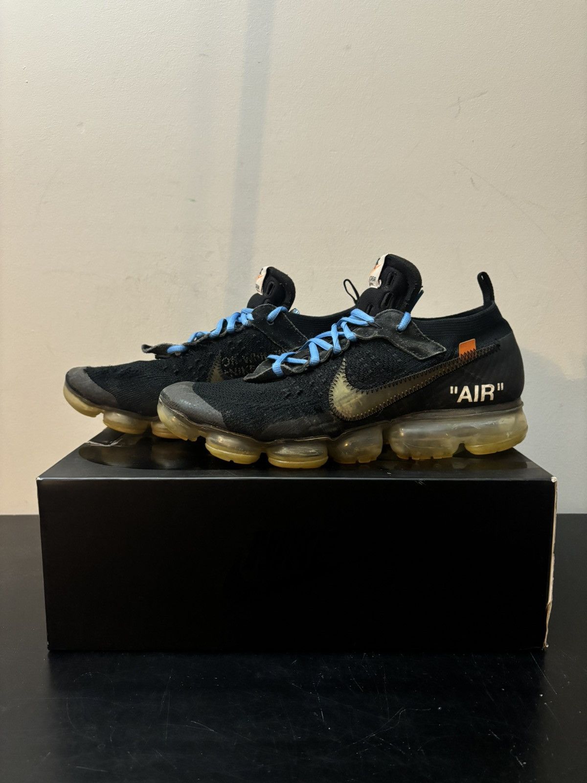 Nike × Off-White Nike Off White Air VaporMax Black 2018 Size US 10.5 / EU 43-44 - 1 Thumbnail