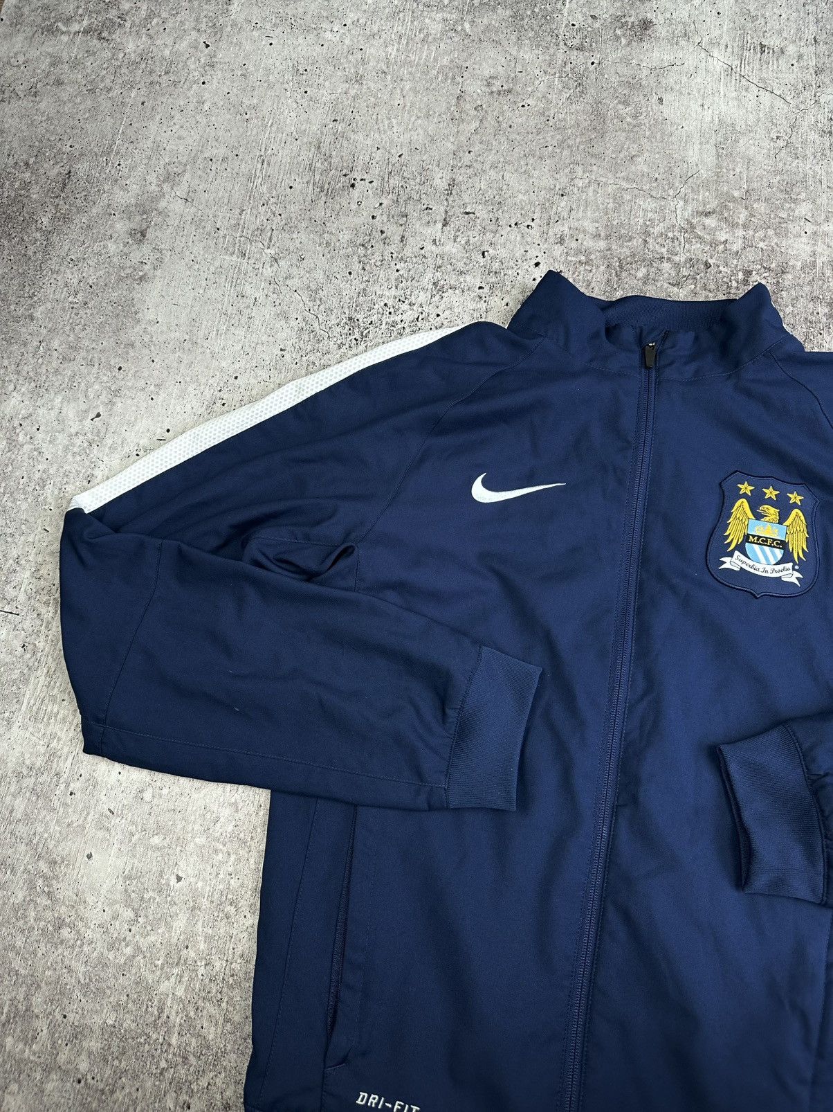 Nike 2014/15 Nike Manchester City Vintage Training Track Jacket Size US S / EU 44-46 / 1 - 2 Thumbnail