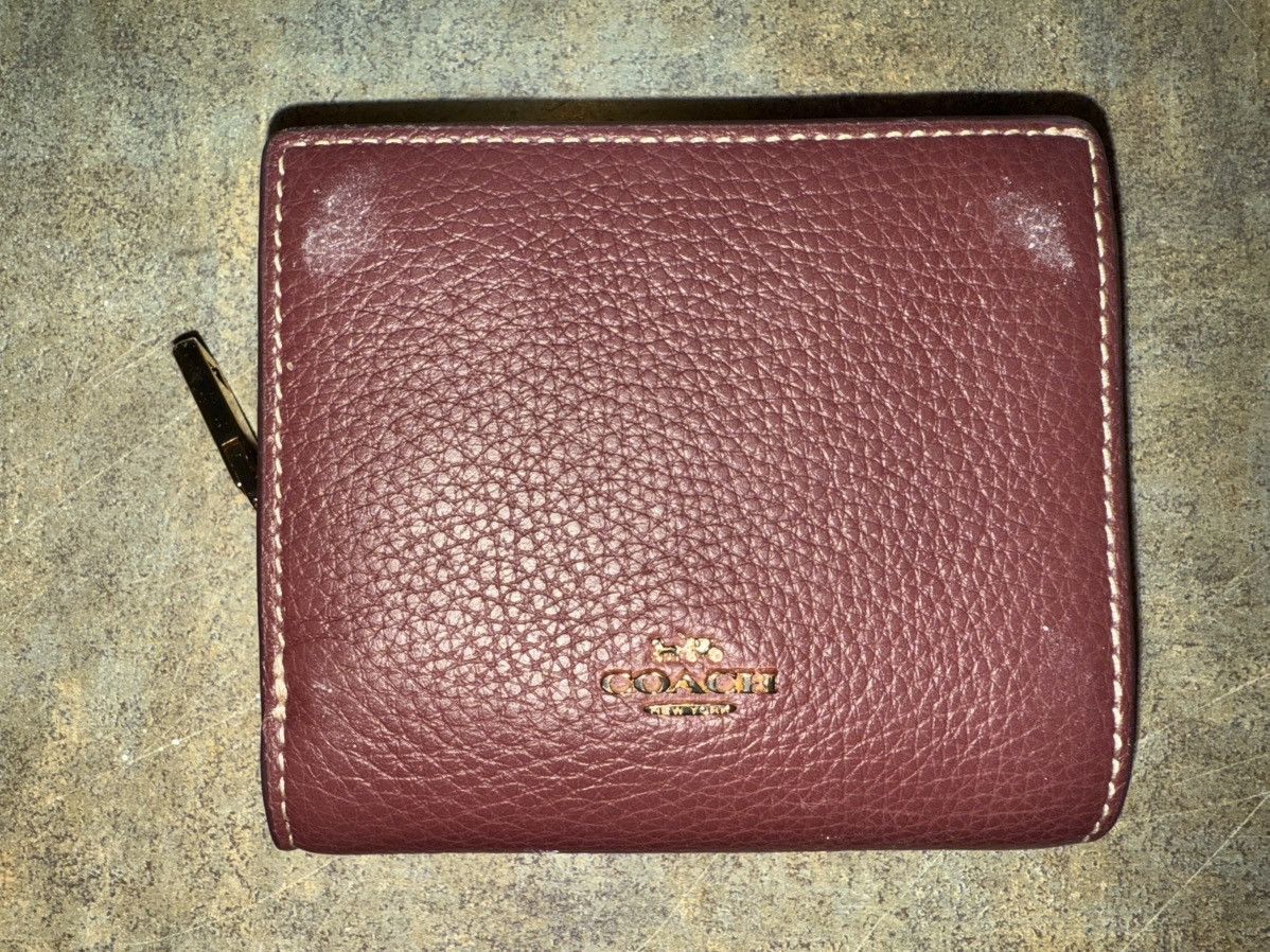 Coach Coach x Peanuts “Snoopy” leather wallet! EXC Cond! Size ONE SIZE - 3 Thumbnail