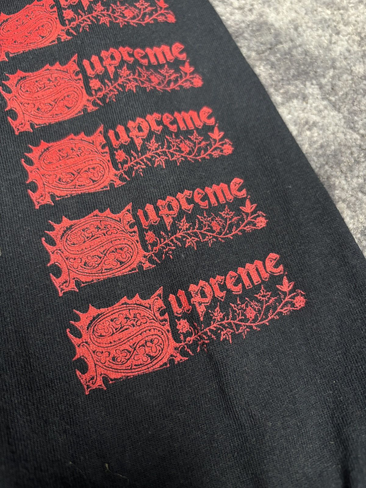Supreme Supreme Saint Sebastian L/S Medieval Graphic Long Sleeve Size US M / EU 48-50 / 2 - 6 Thumbnail