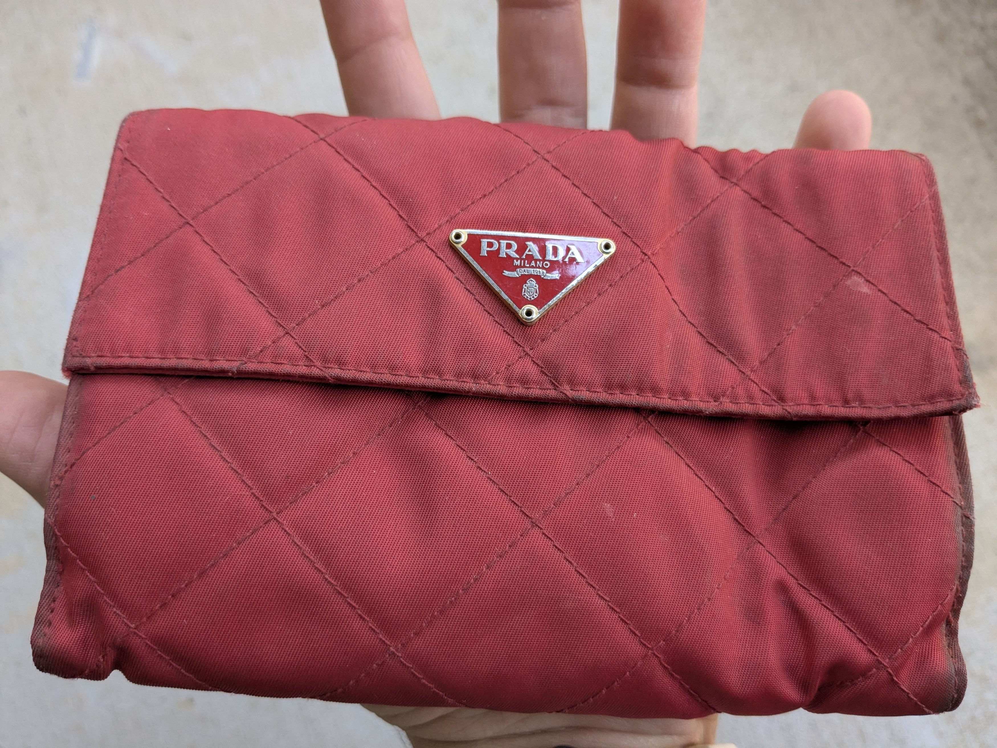 Prada Prada Wallet Red Quilted Nylon Leather Bifold Cardholder Y2K Size ONE SIZE - 12 Thumbnail