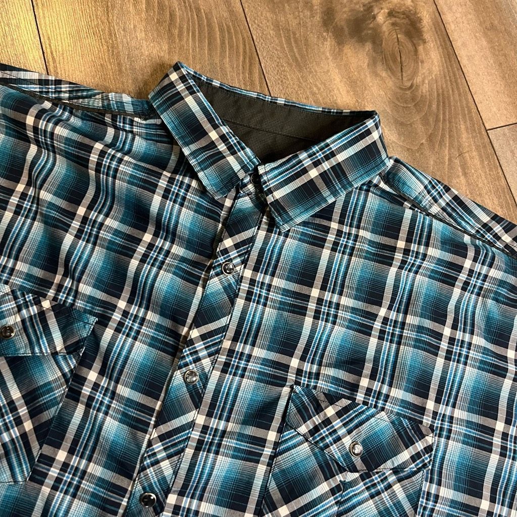 Kuhl Kuhl Blue Plaid Athletic Casual Buttonup Men XXL Bin D-210 Size US XXL / EU 58 / 5 - 2 Thumbnail