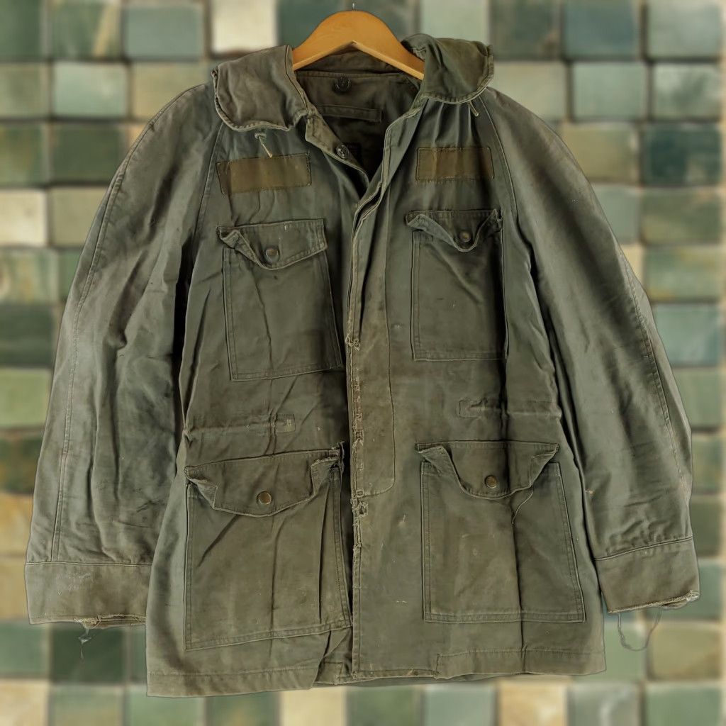 Vintage VINTAGE USAF Field Jacket Mil-J-4883B Hooded Distressed Mens Small Reg Green Jacket Size US S / EU 44-46 / 1 - 1 Thumbnail
