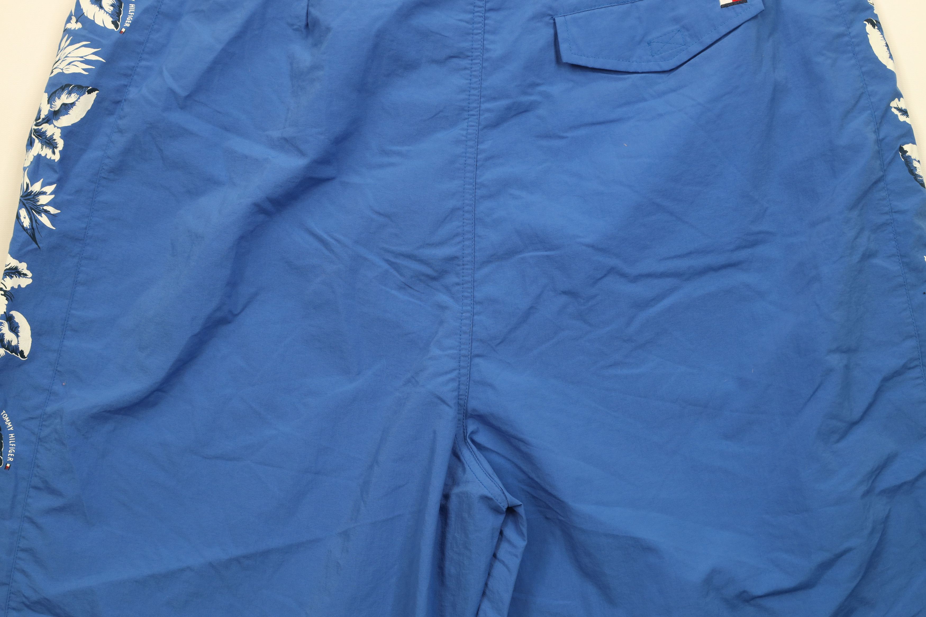 Tommy Hilfiger Vintage Y2K 2002 Tommy Hilfiger Flower Board Shorts Blue Size US 38 / EU 54 - 11 Thumbnail