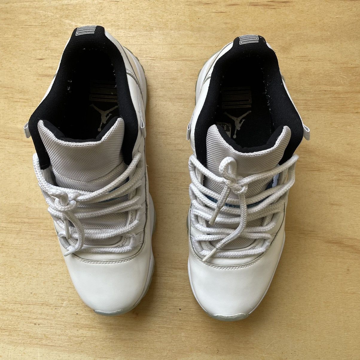 Jordan Brand Jordan 11 Low Legend Blue Size US 9.5 / EU 42-43 - 6 Thumbnail